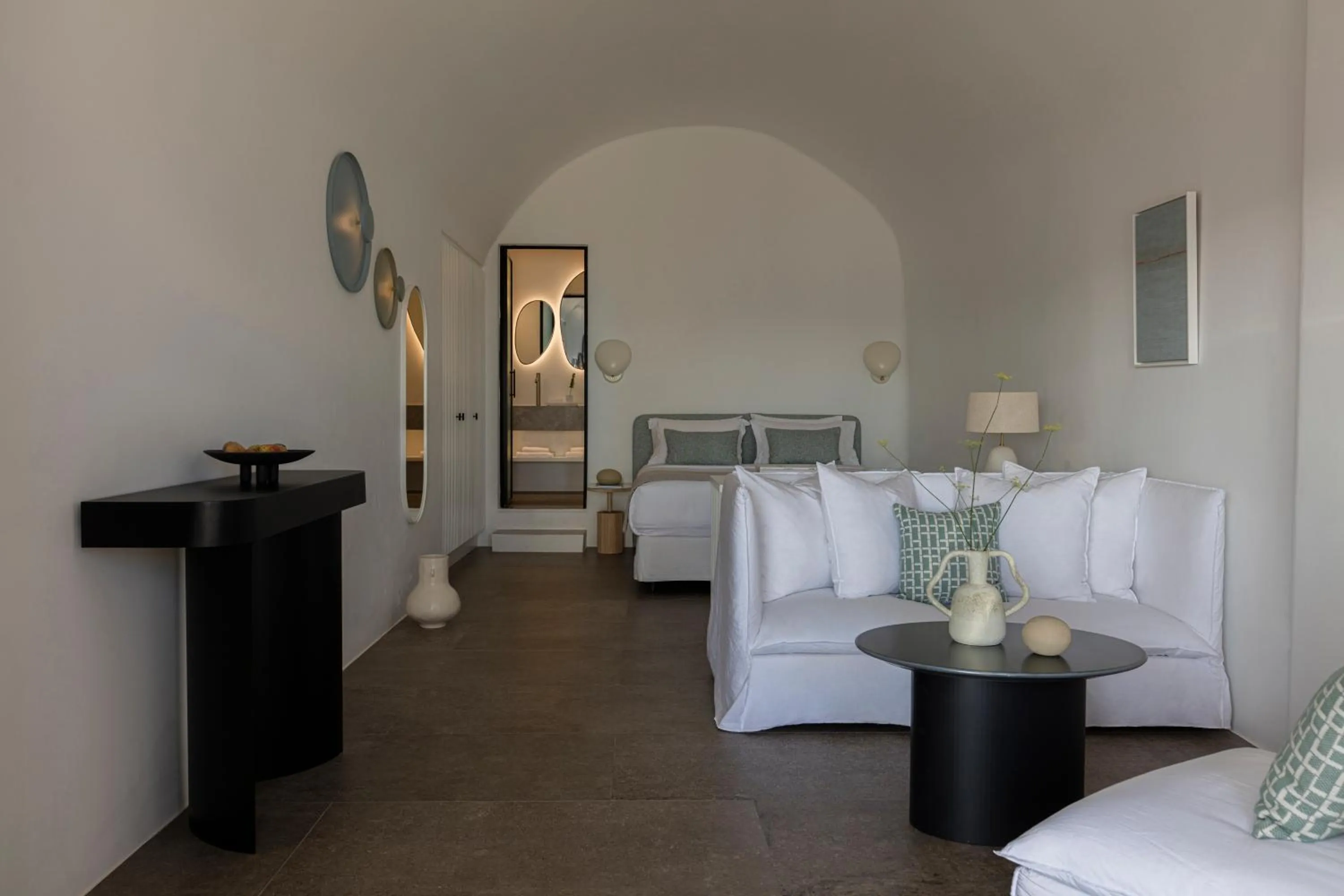 Bed in Canaves Oia Suites - Small Luxury Hotels of the World