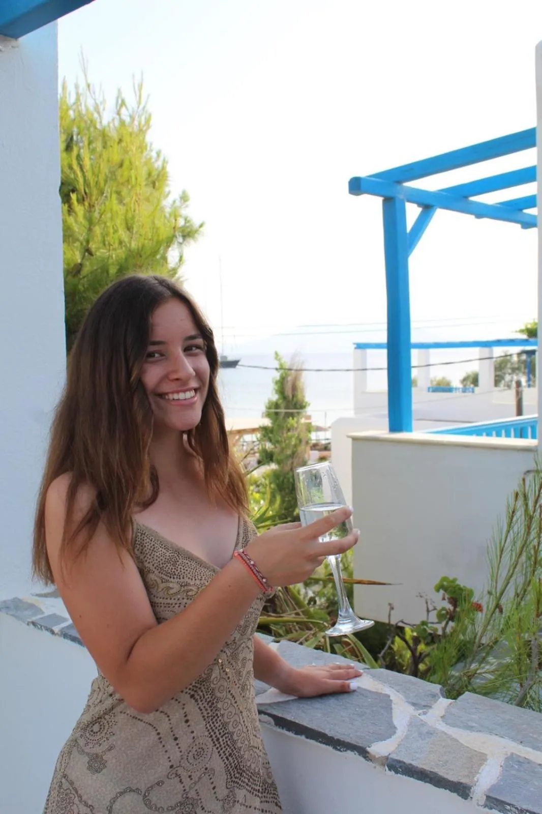 Sea View Apartments & Studios