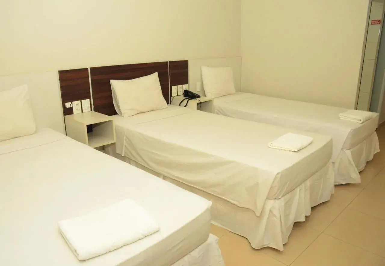 Triple Room in Hotel Palace Santarém Brasil Triple Room in Hotel Palace Santarém Brasil