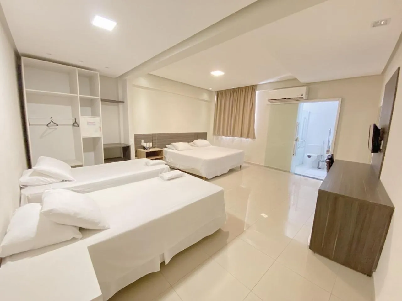 Bed in Hotel Palace Santarém Brasil