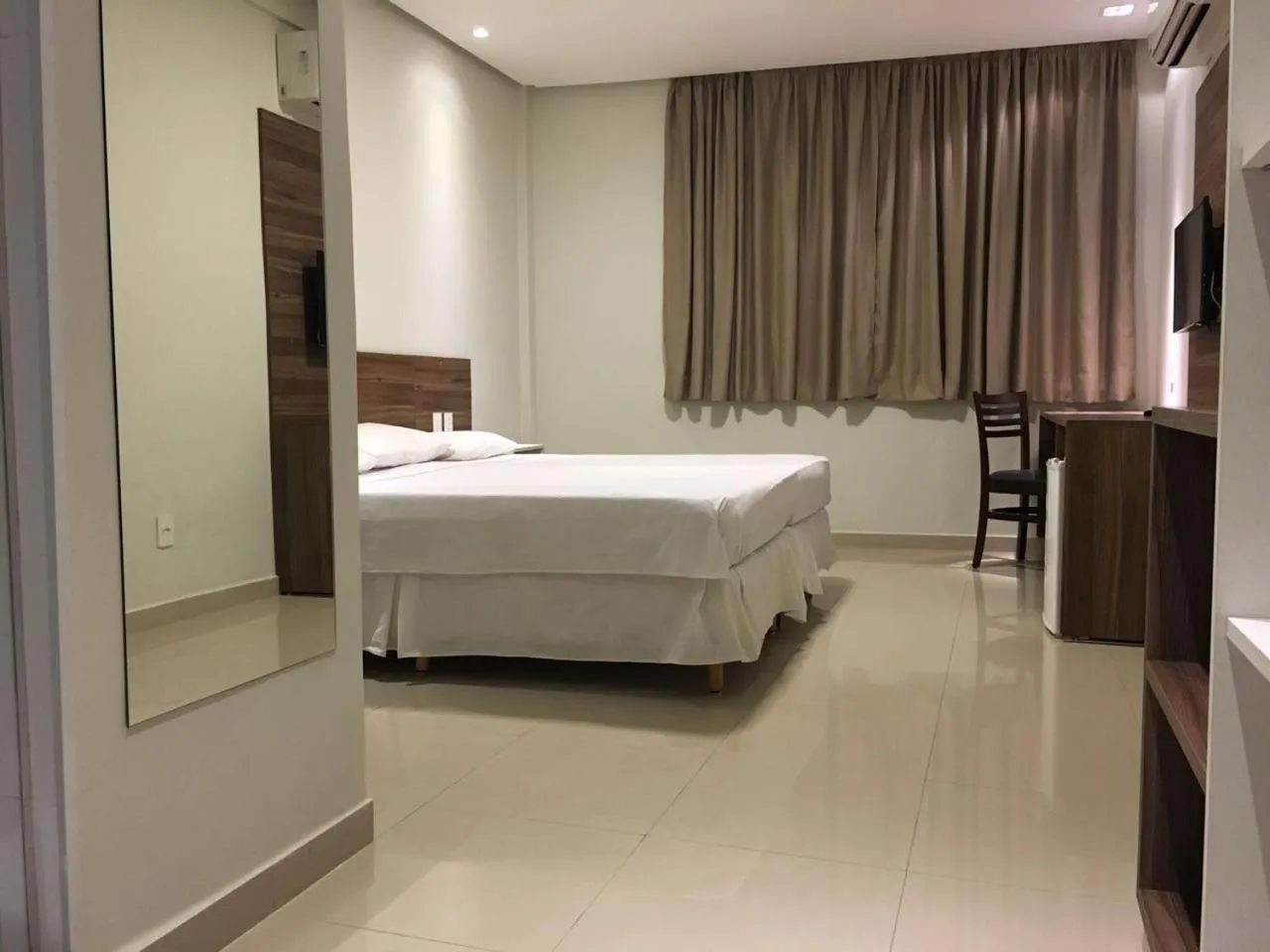 Bed in Hotel Palace Santarém Brasil