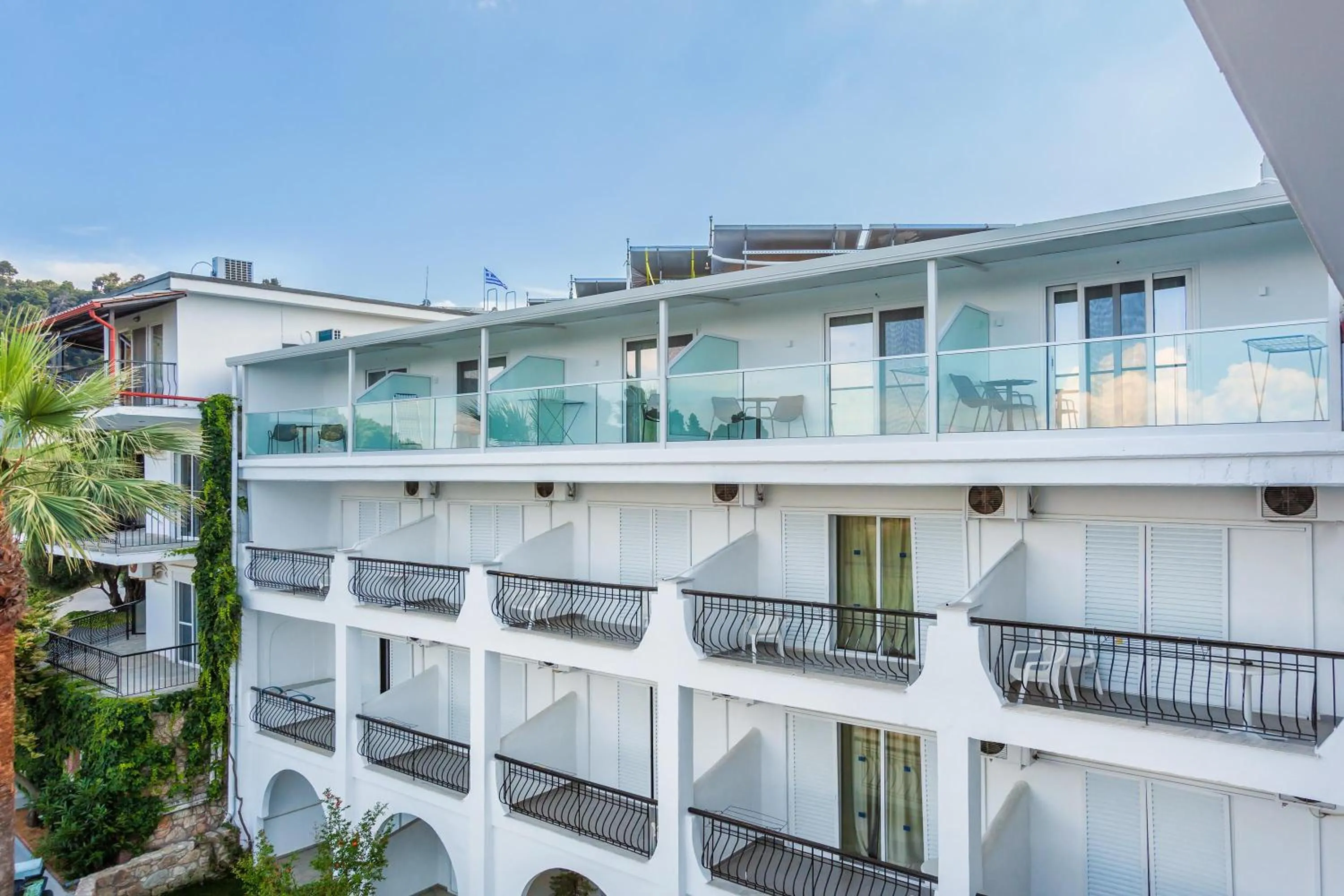 Property building in Hotel Kriopigi