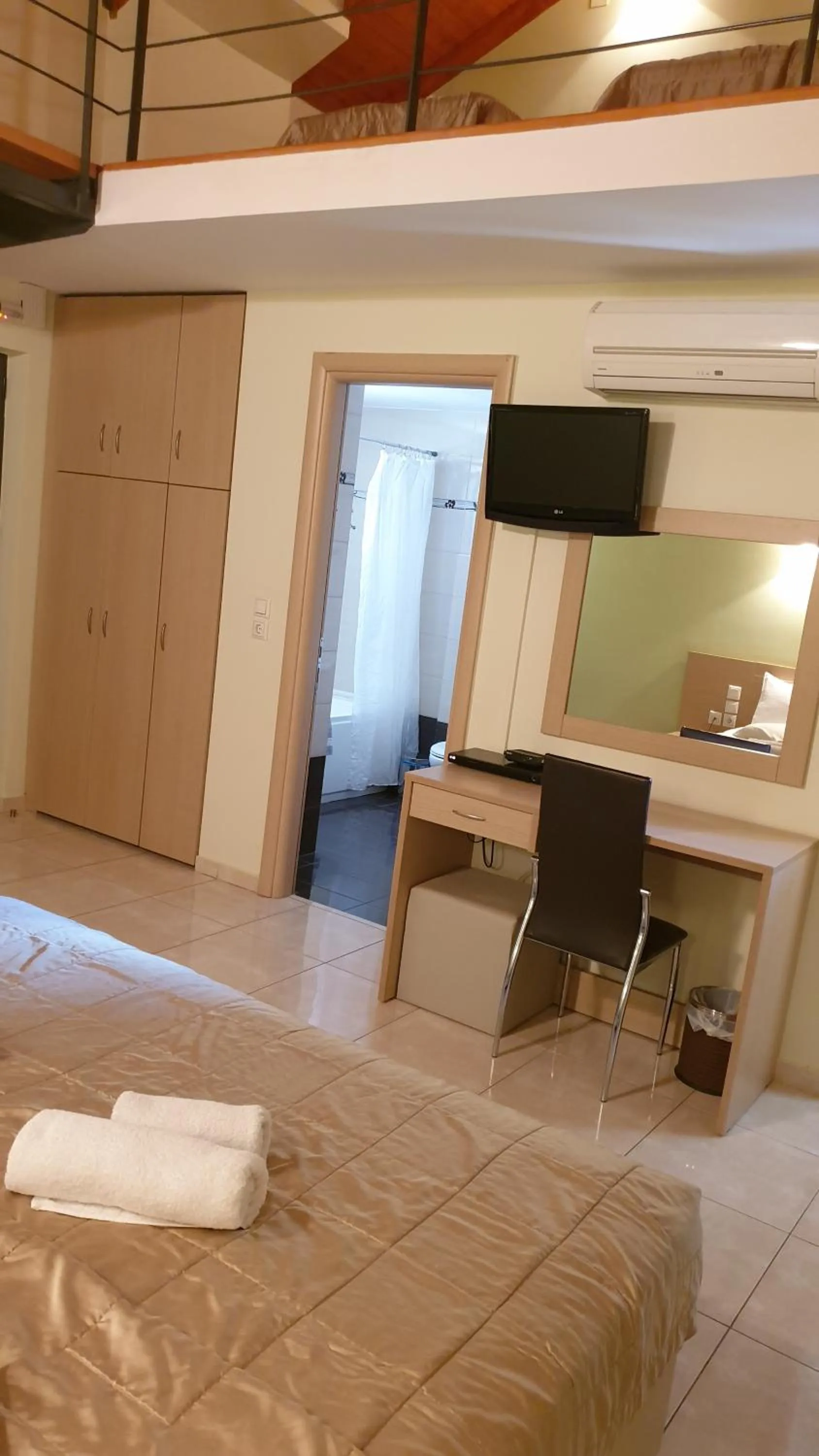 Bedroom, Bed in Eleana Boutique Hotel & Blue Infinity