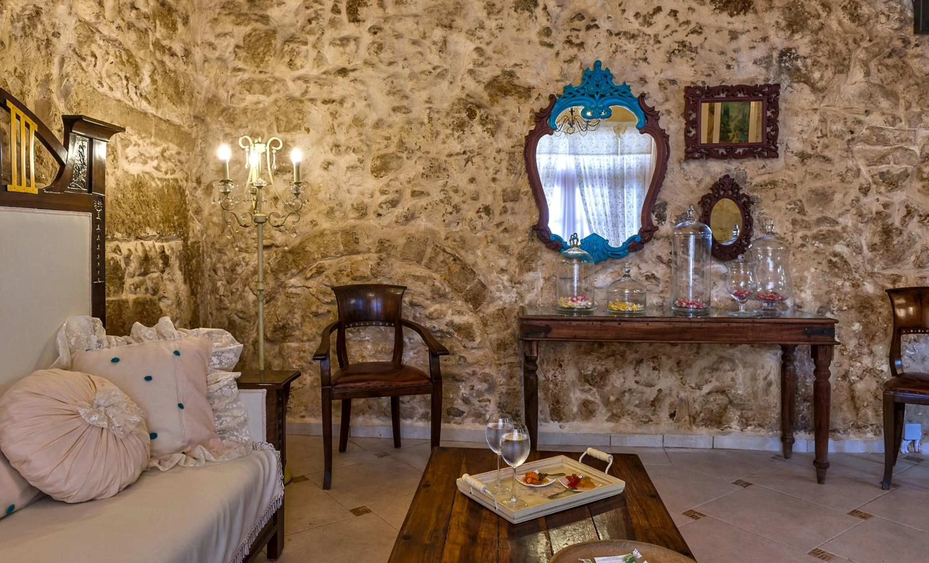 Seating area in Avli Lounge Apartments