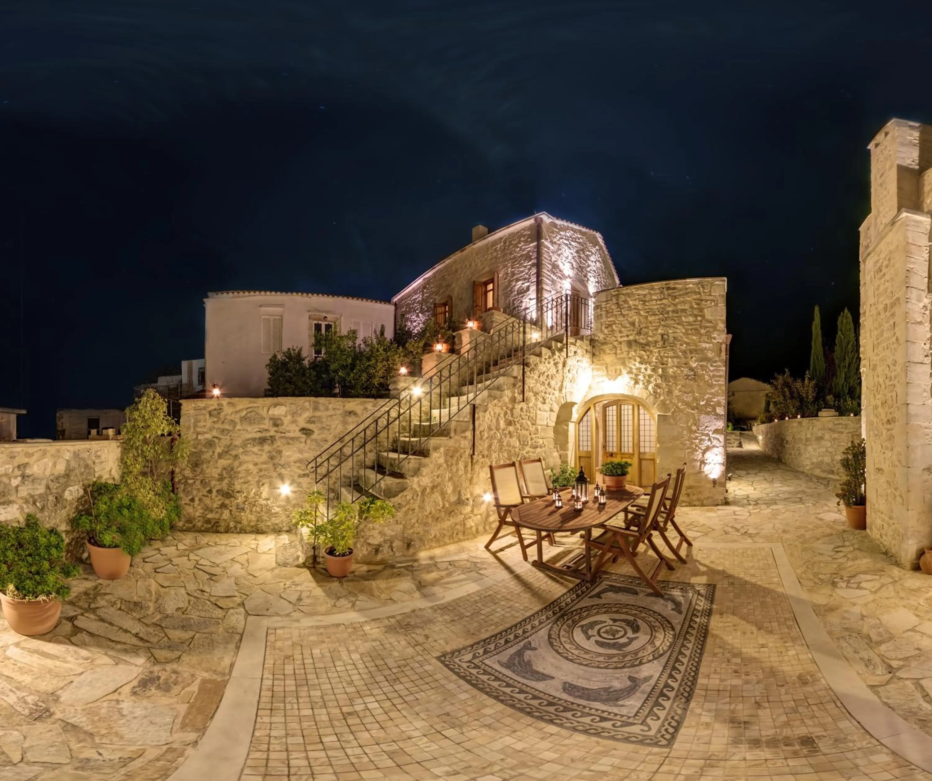 Facade/entrance in Arcus Suites