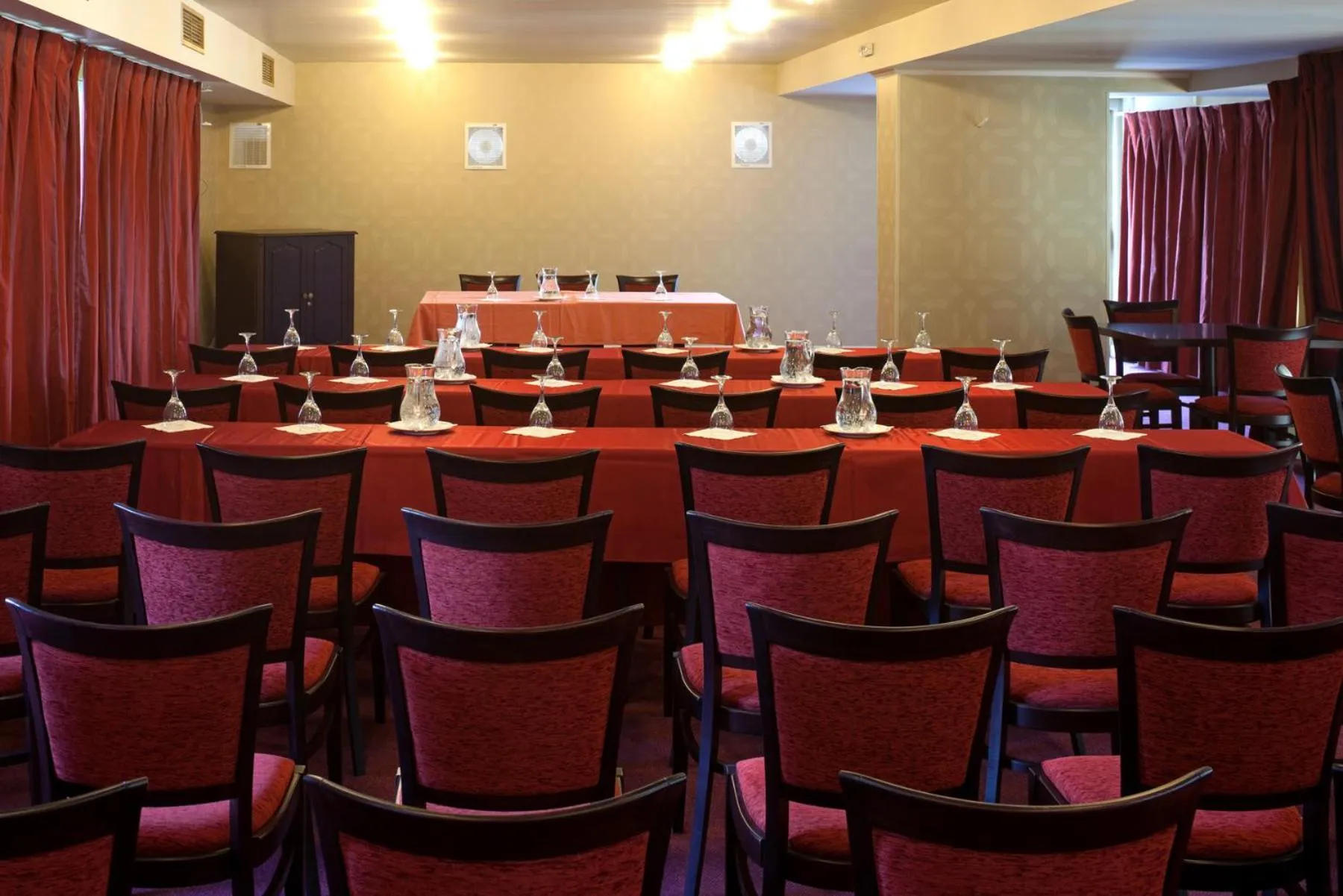 Banquet/Function facilities in Margarona Royal Hotel