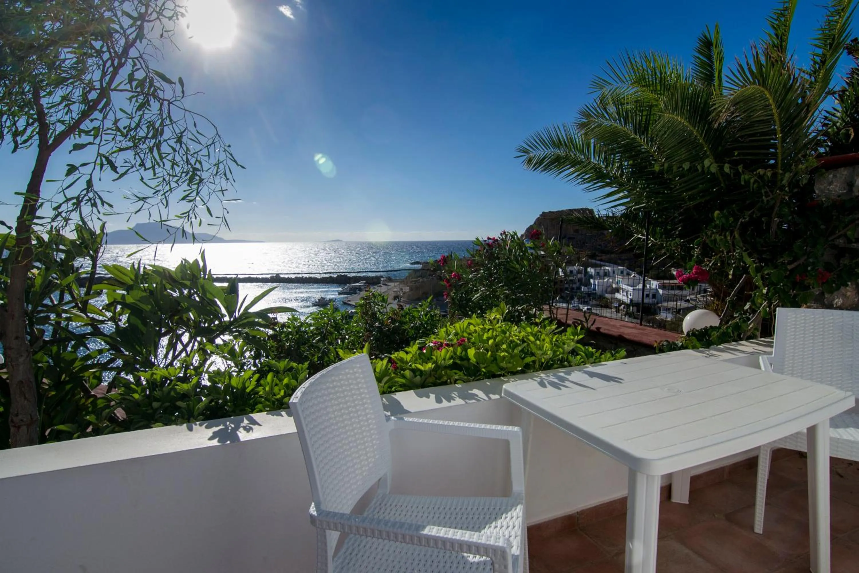 Balcony/Terrace in Alkioni Hotel