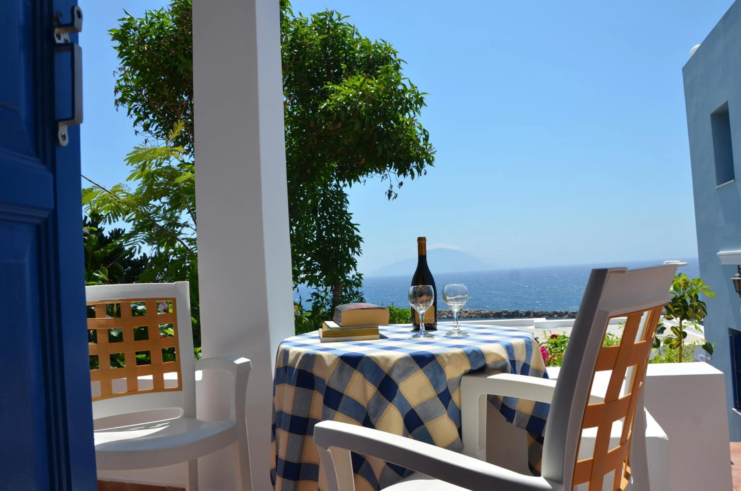 Balcony/Terrace in Alkioni Hotel