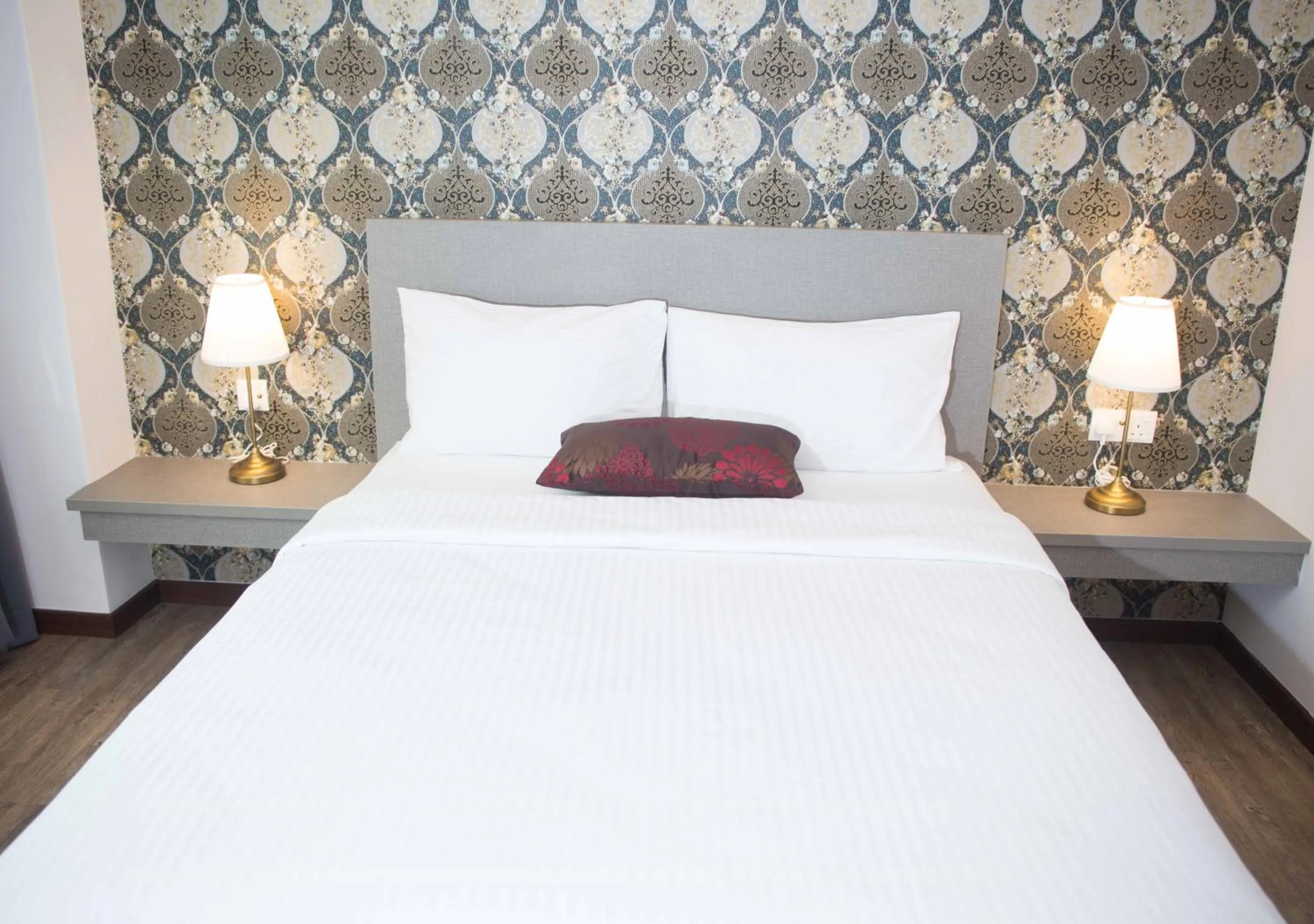 Bedroom, Bed in Qlassic Hotel