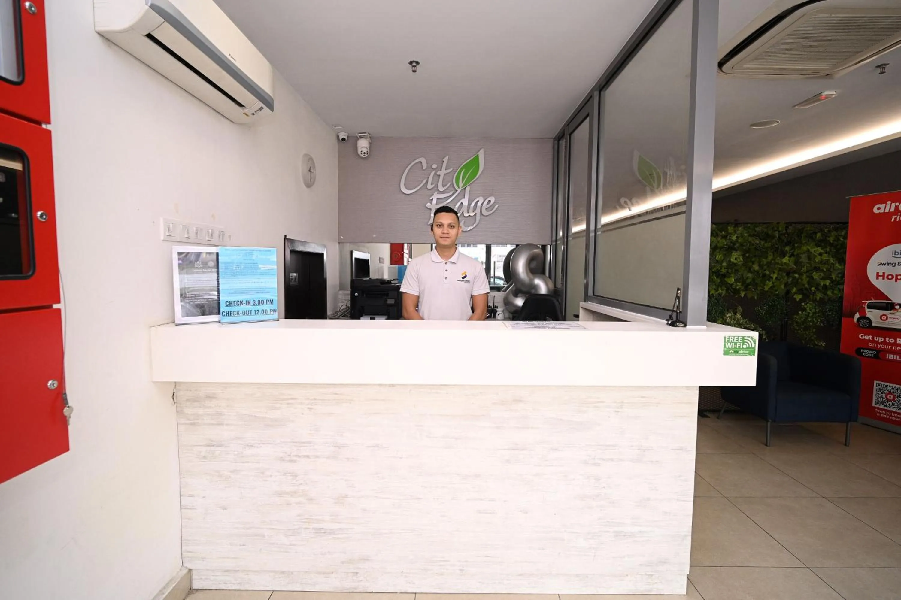 Swing & Pillows - KL Cheras Maluri