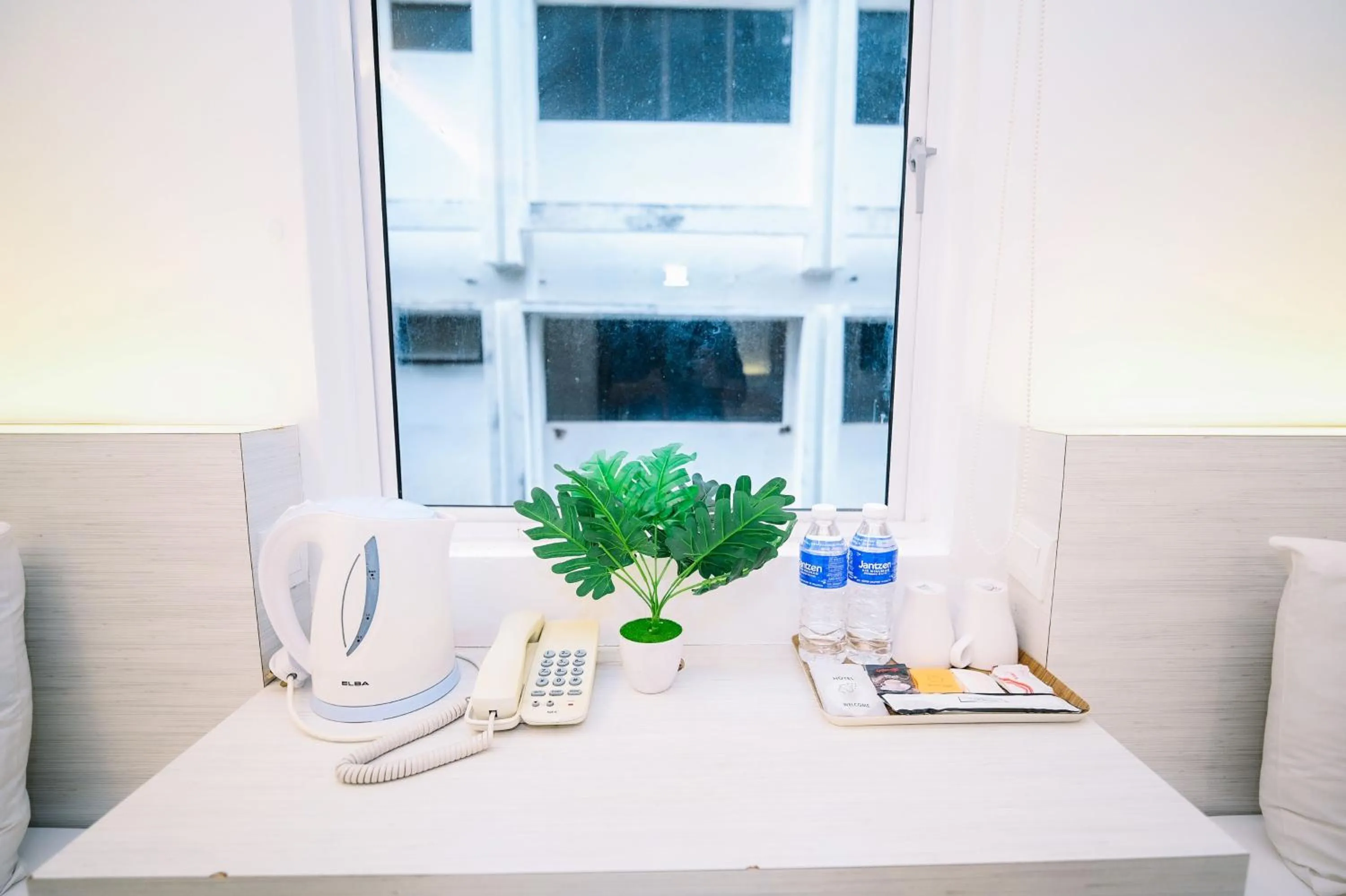 Swing & Pillows - KL Cheras Maluri