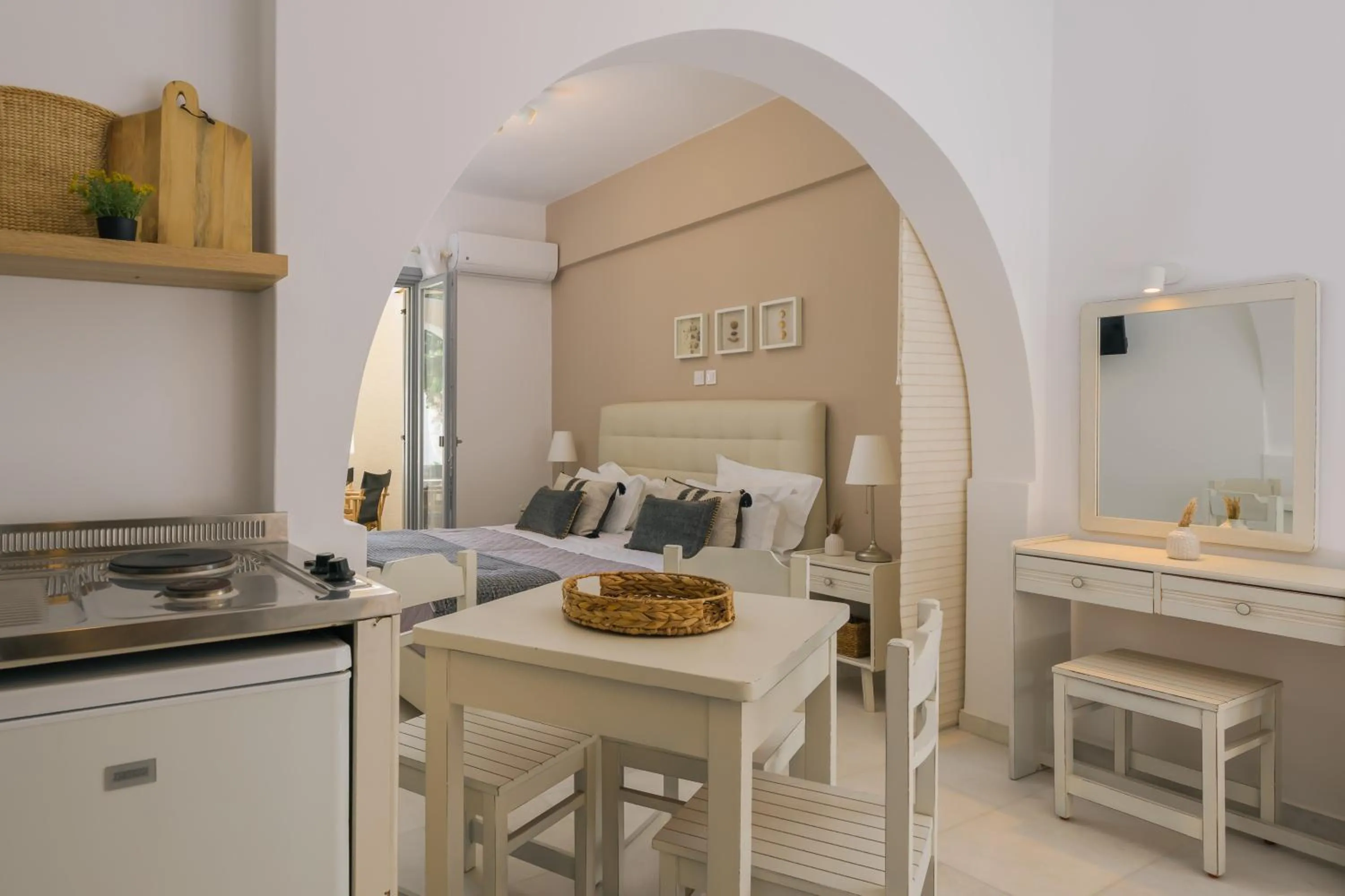 Kitchen or kitchenette in Scala Apartments