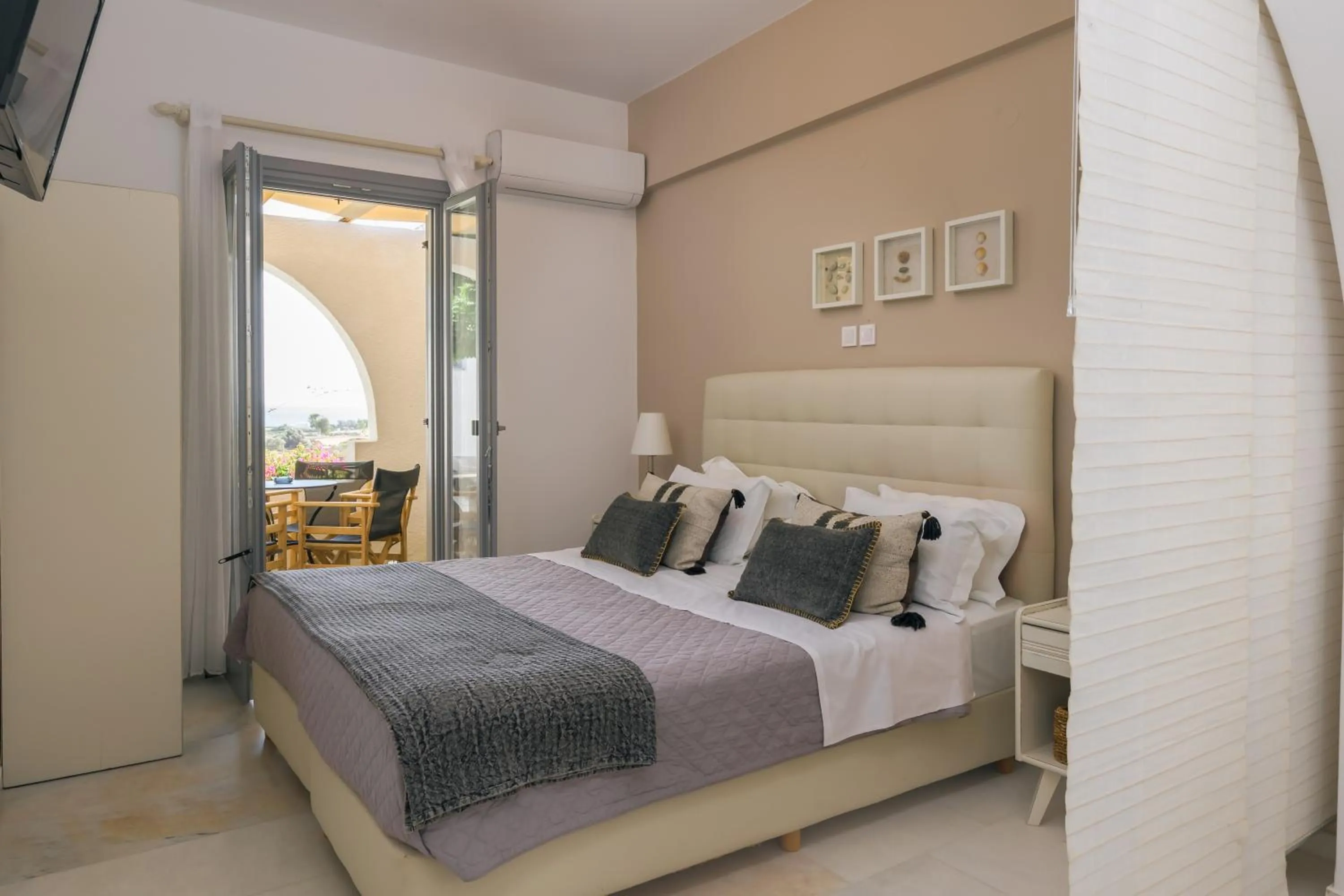 Bed in Scala Apartments