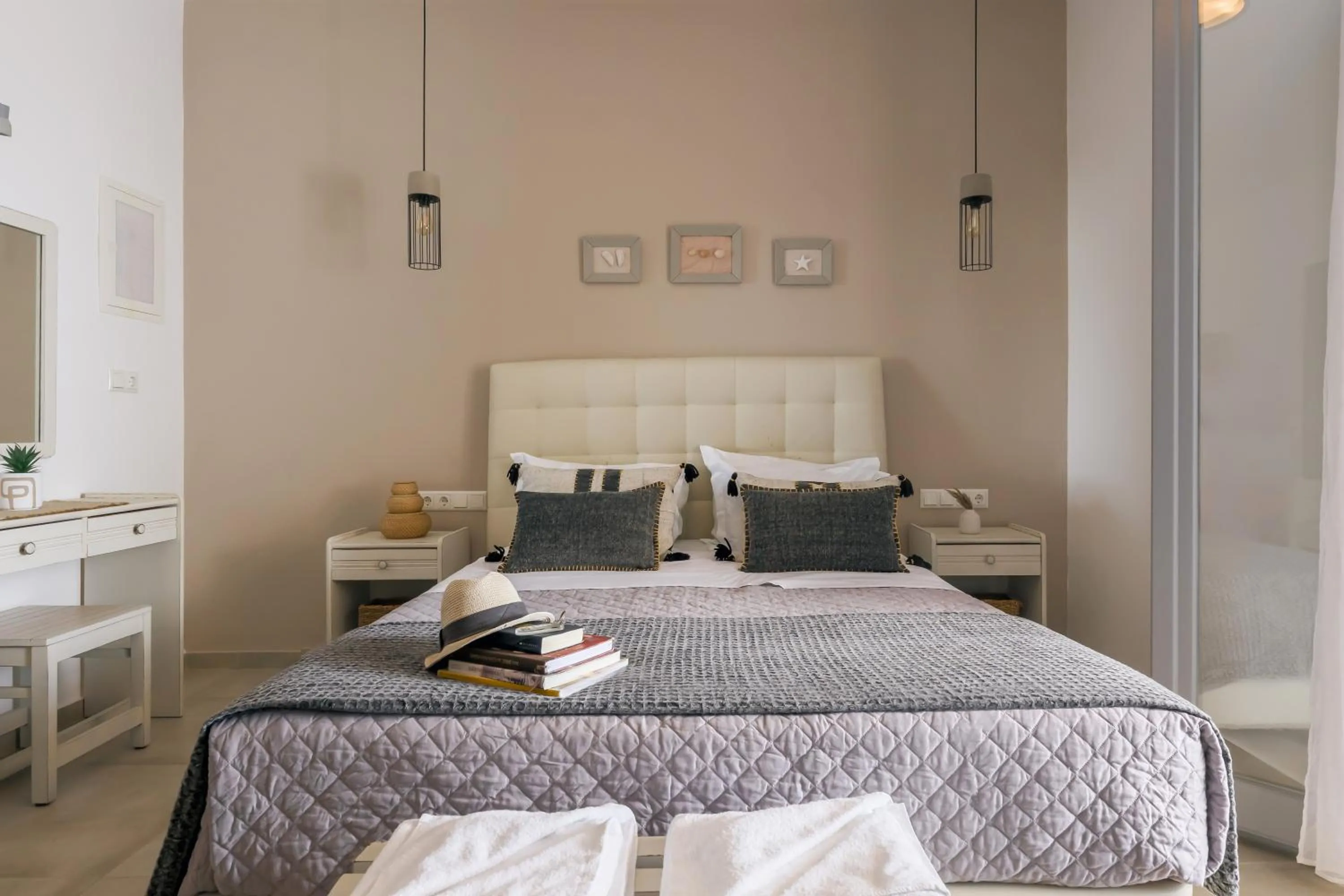 Bed in Scala Apartments