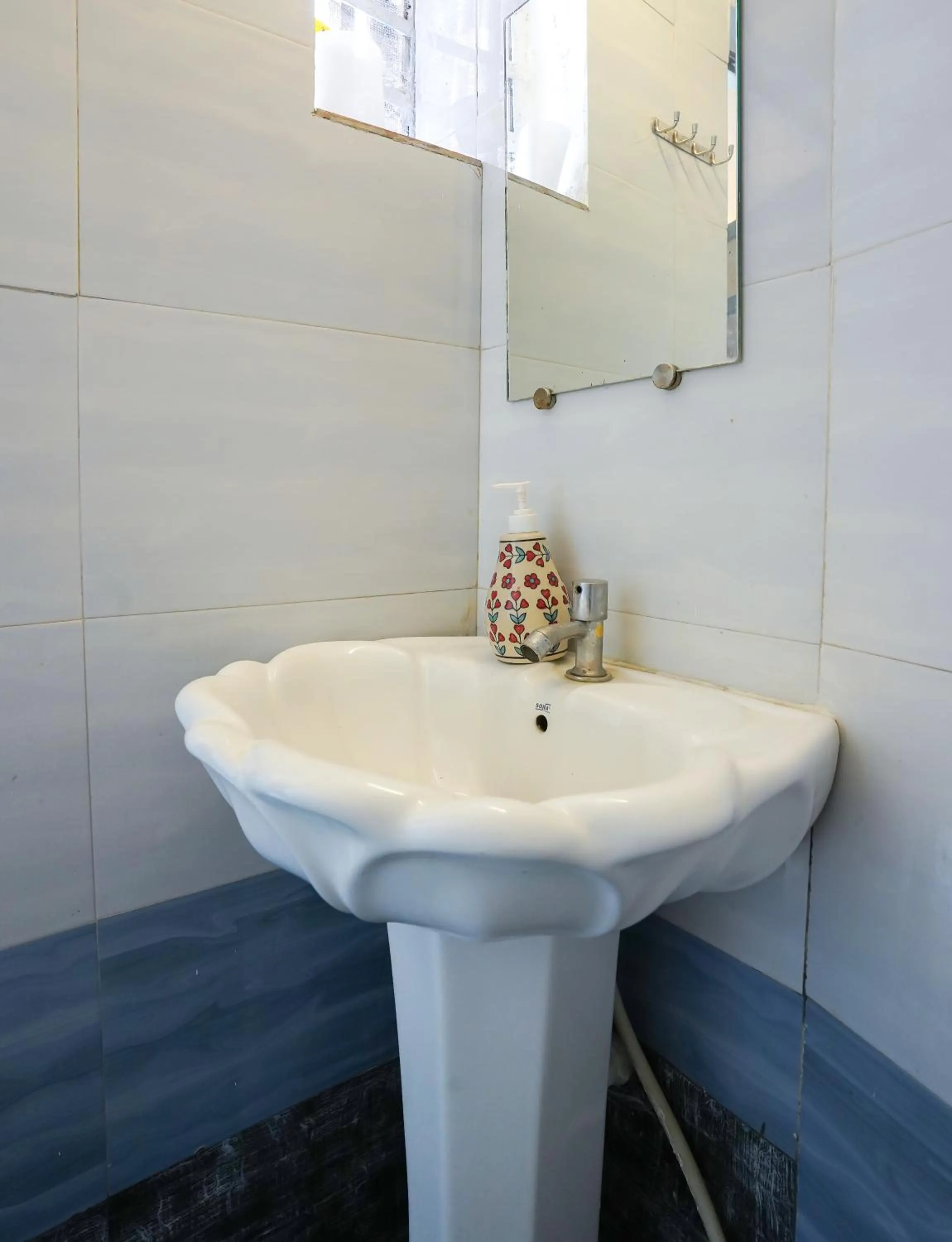 Bathroom in Moustache Udaipur