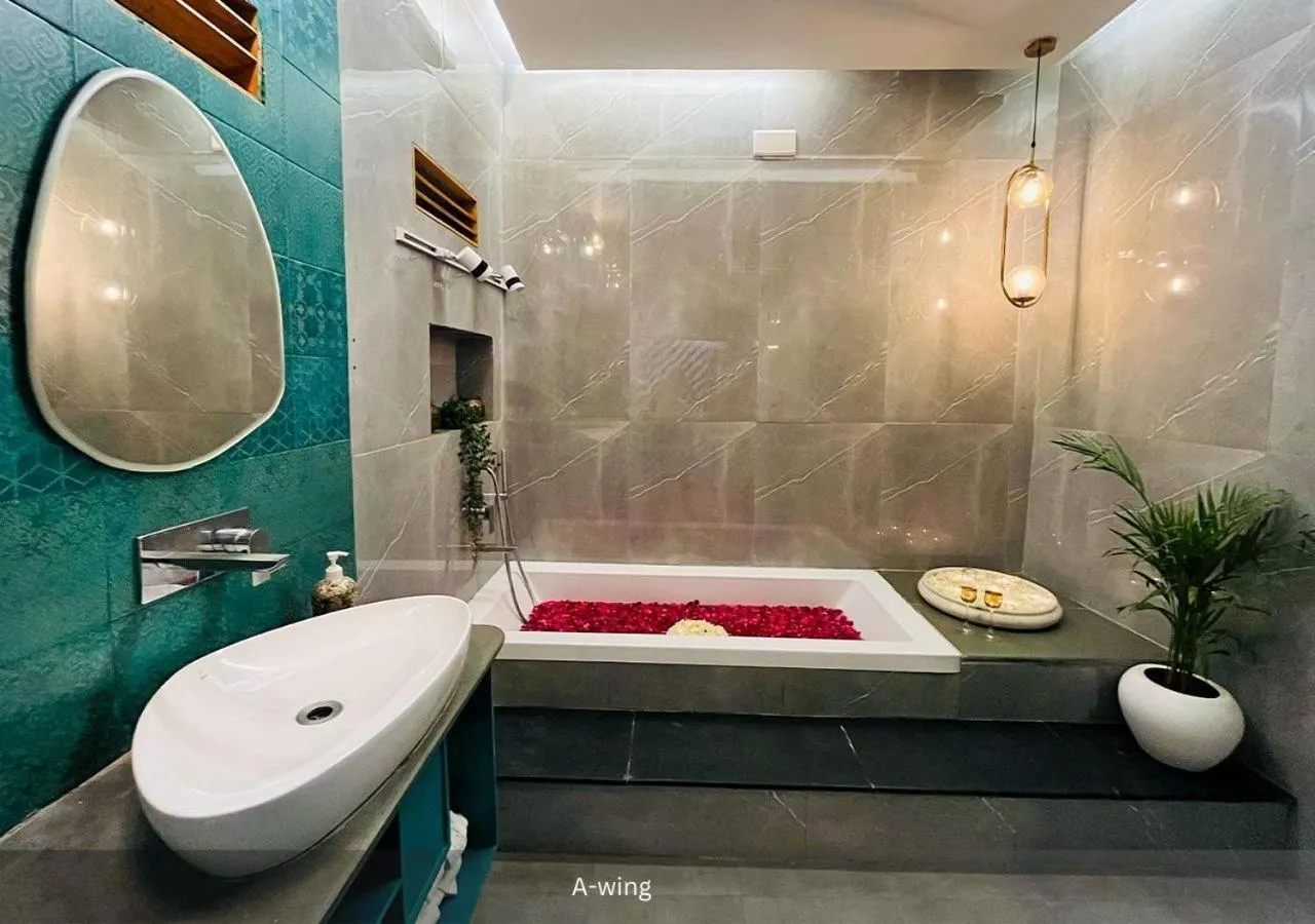 Bathroom in Moustache Udaipur