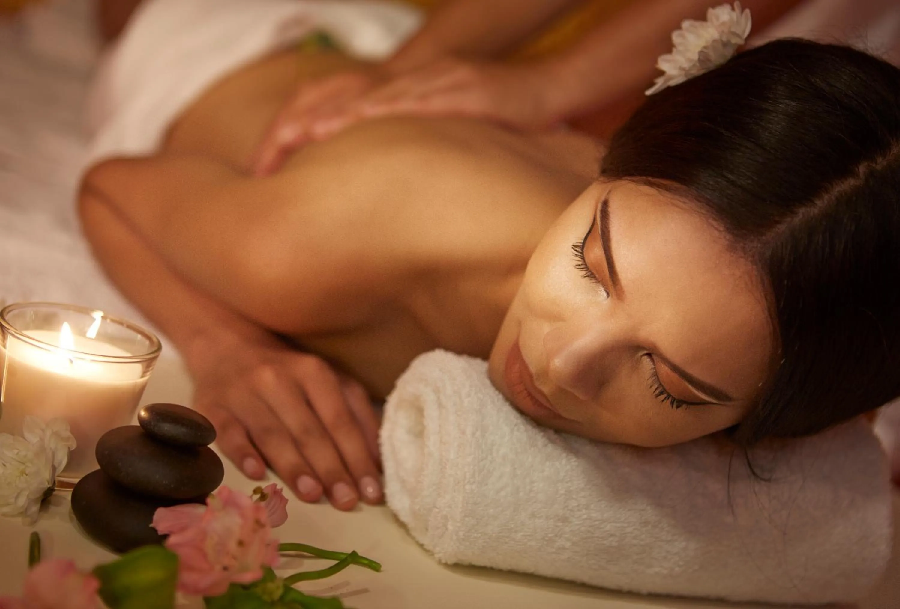 Massage in White Santorini