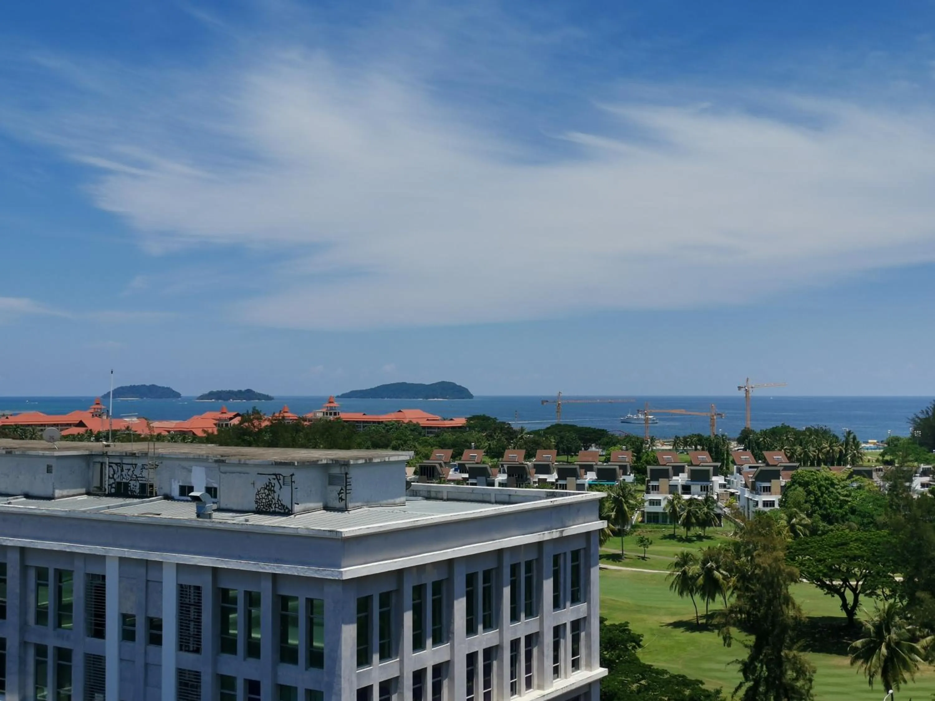 Nearby landmark in Sunset Seaview Vacation Condos @ IMAGO Shopping Mall