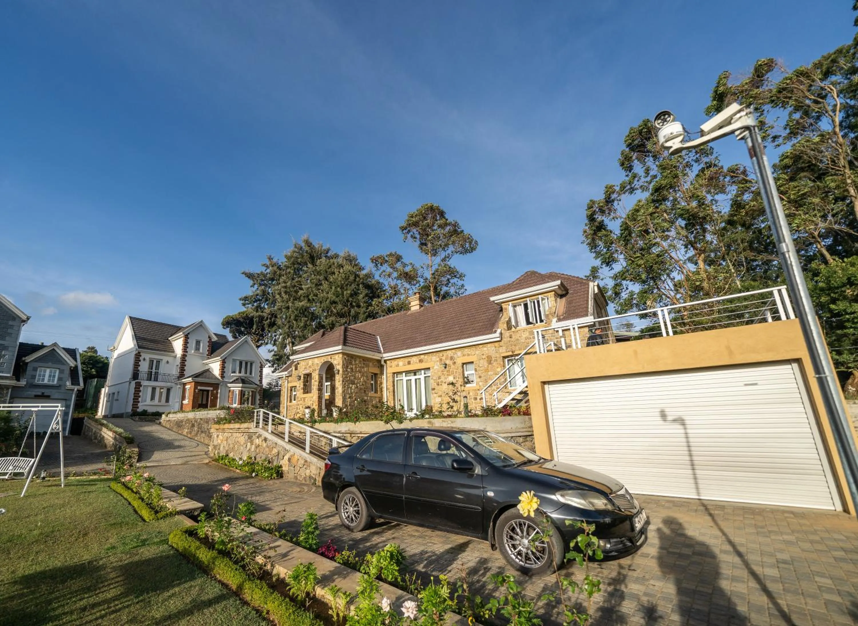 Facade/entrance, Property Building in Little England by Celeste