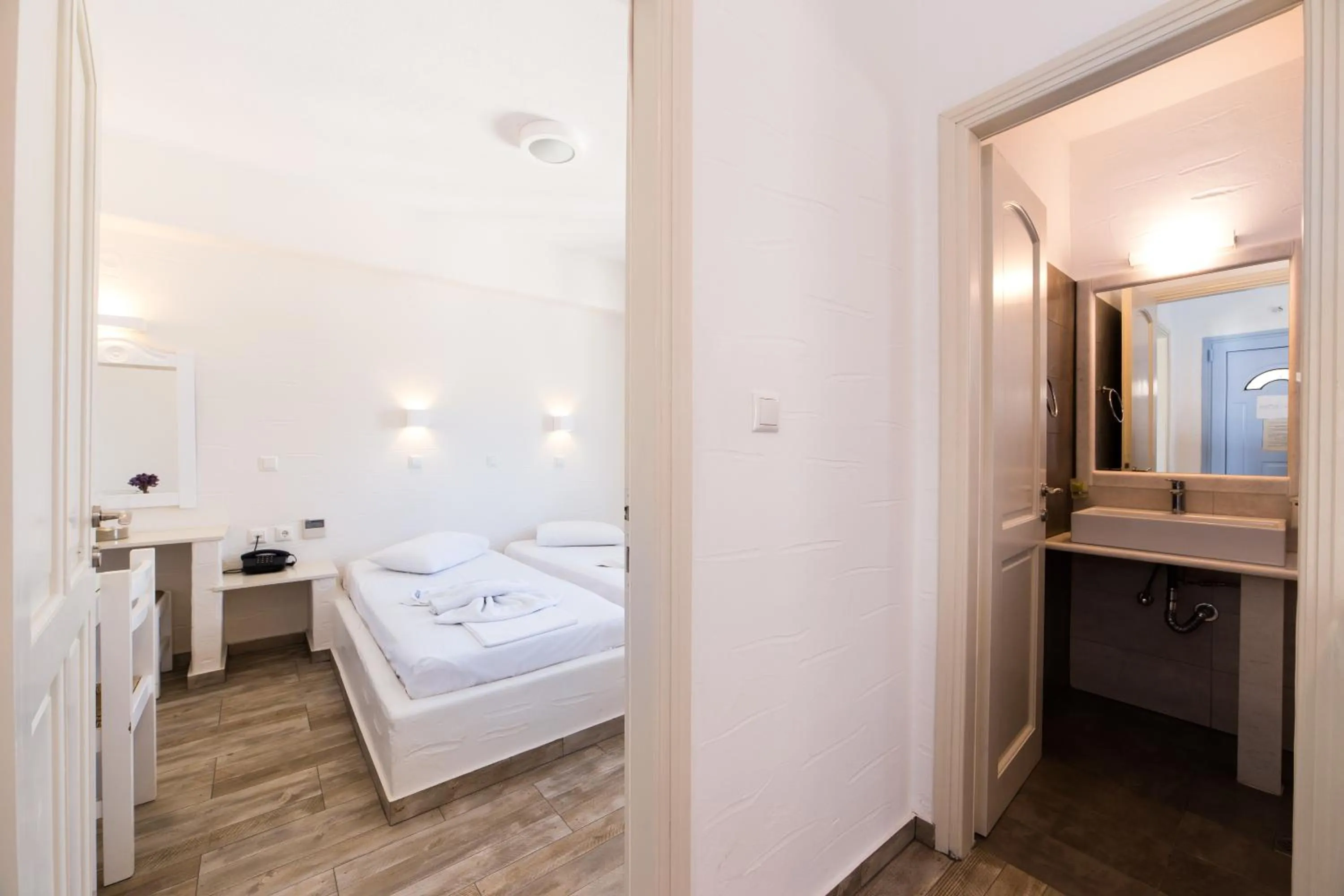 Bathroom in Stratos Apartments & Studios