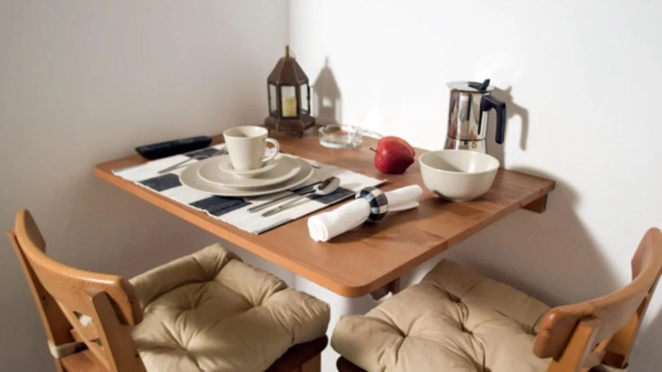 Dining area in Domus Studios