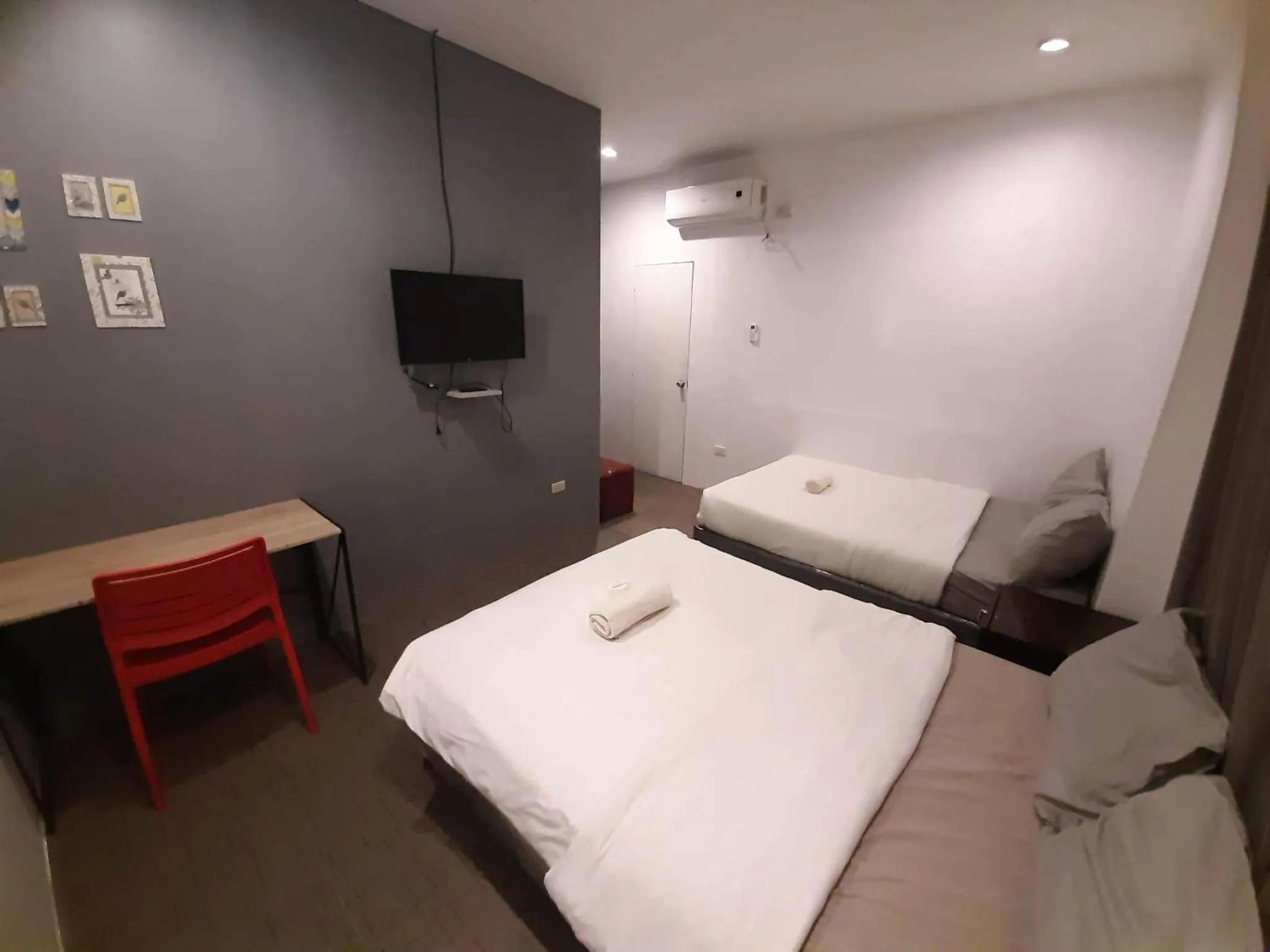 Bedroom in Hometown Hotel - Lacson Bacolod