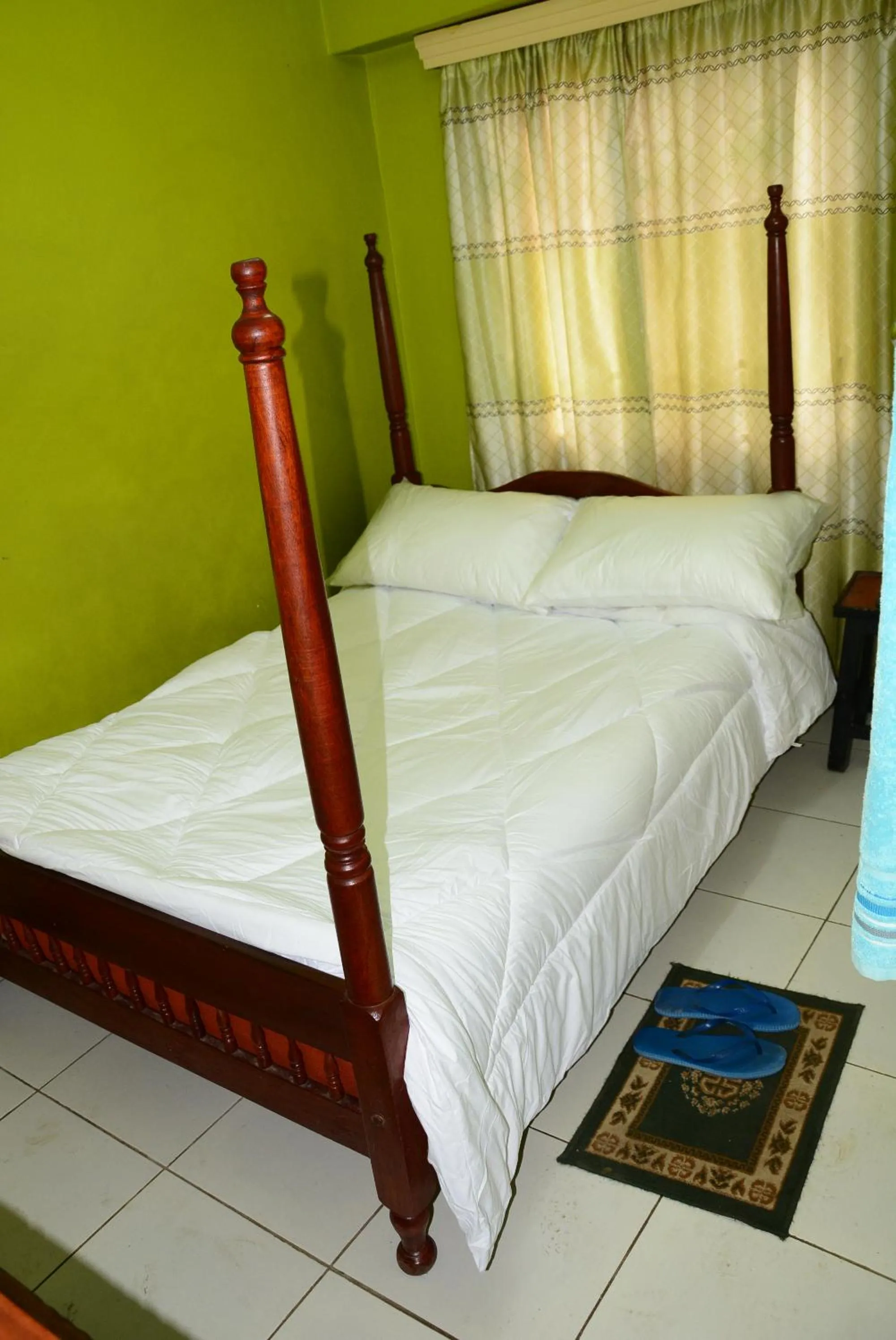 Budget Single Room in New Swanga