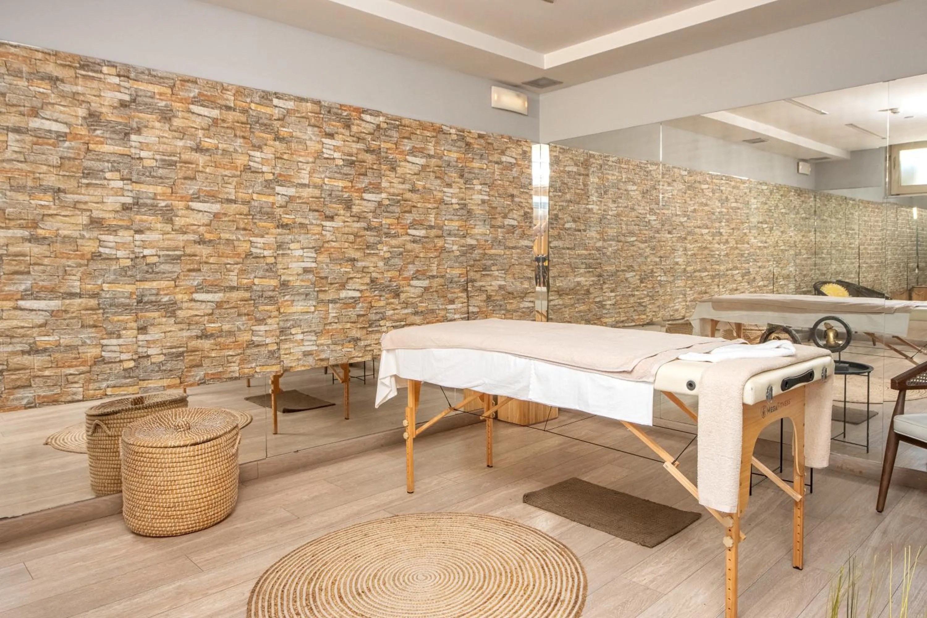 Massage in Corfu Mare Boutique Hotel -Adults only