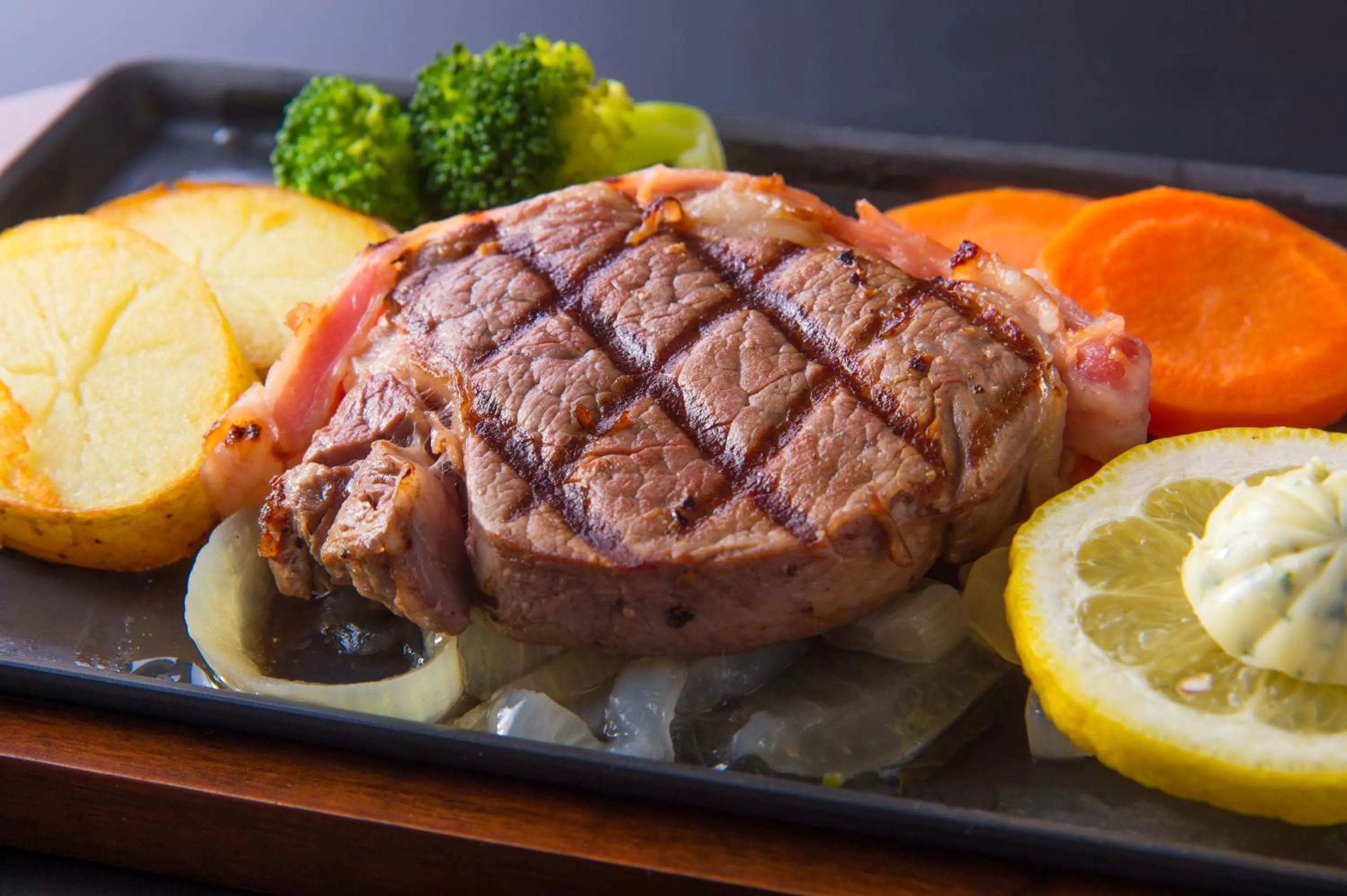 Restaurant/places to eat in Ise City Hotel