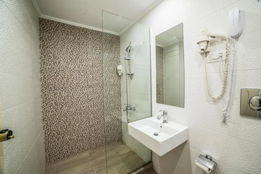 Shower in Archontiki City Hotel
