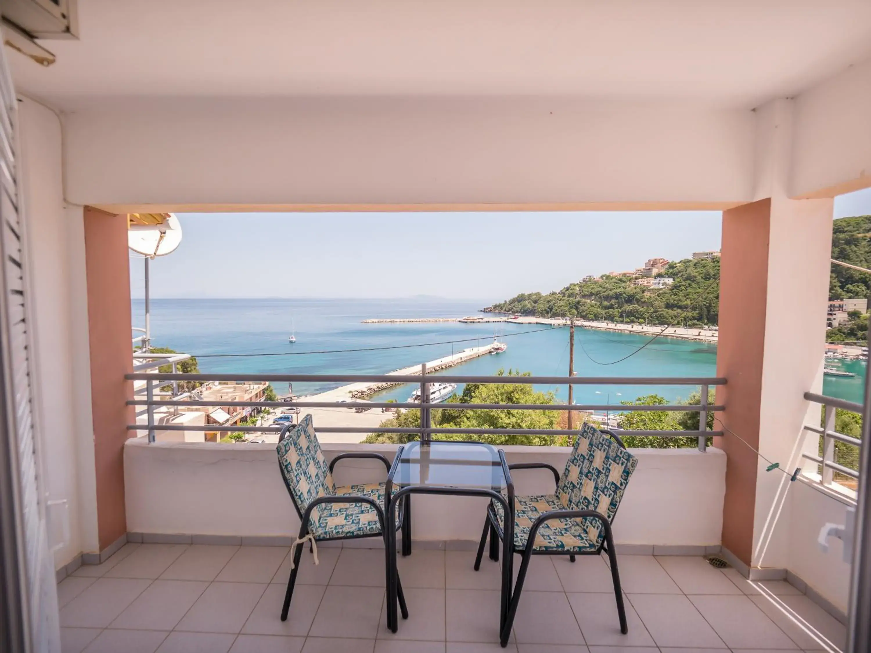 Apartment with Balcony in Harbour View - Oceanis Apartments Apartment with Balcony in Harbour View - Oceanis Apartments