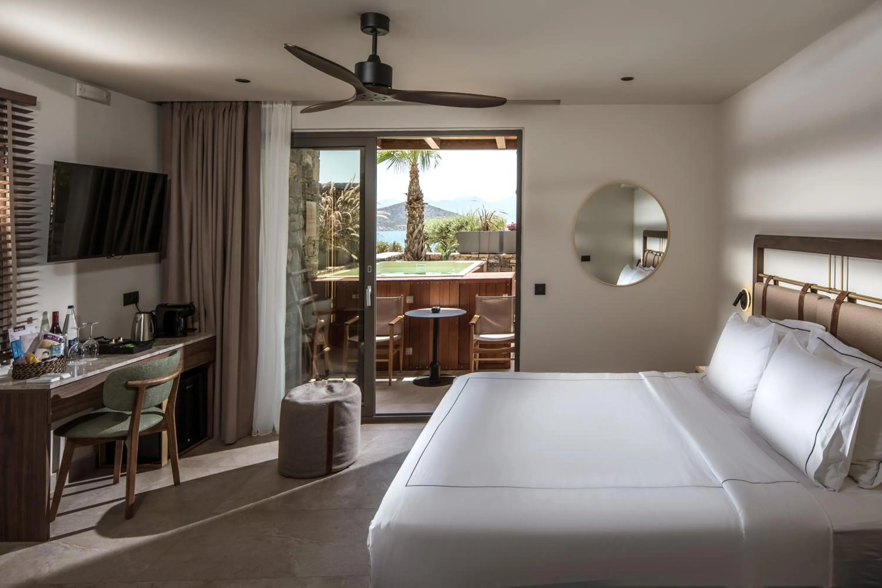 Bedroom, Bed in Enorme Infinity Elounda - Adults Only