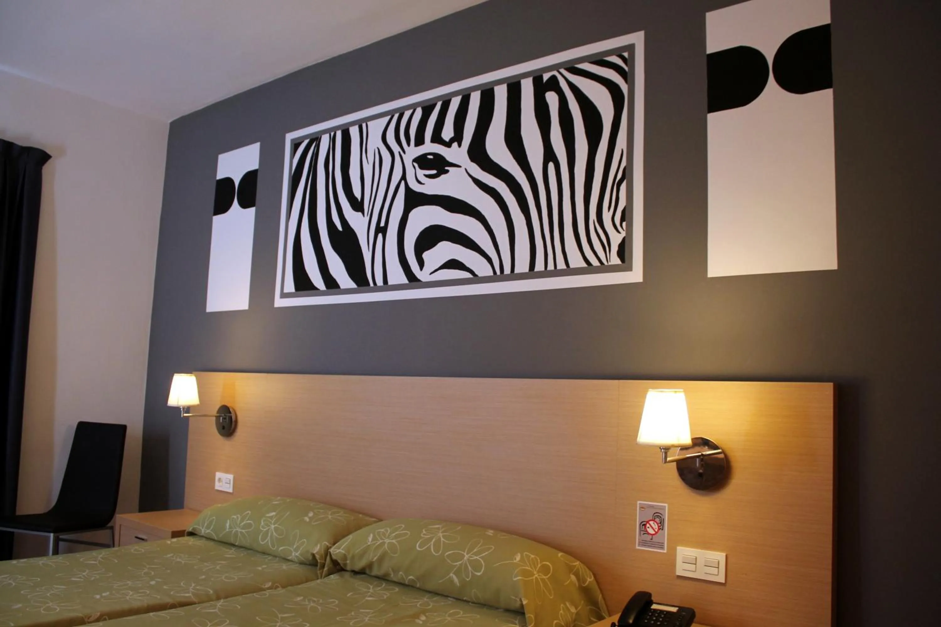 Bedroom, Bed in Hotel Golden