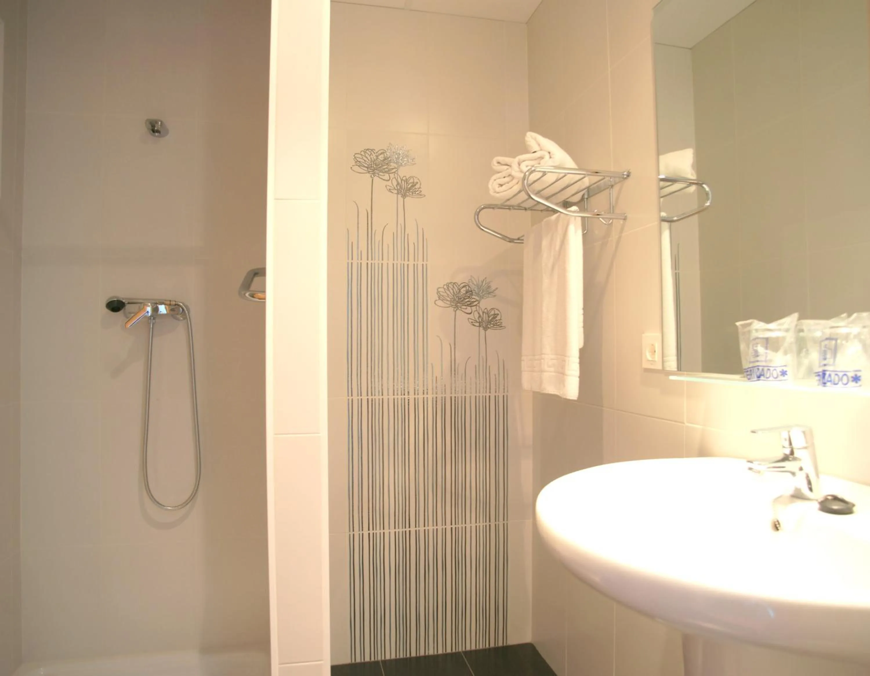 Bathroom in Hotel Golden