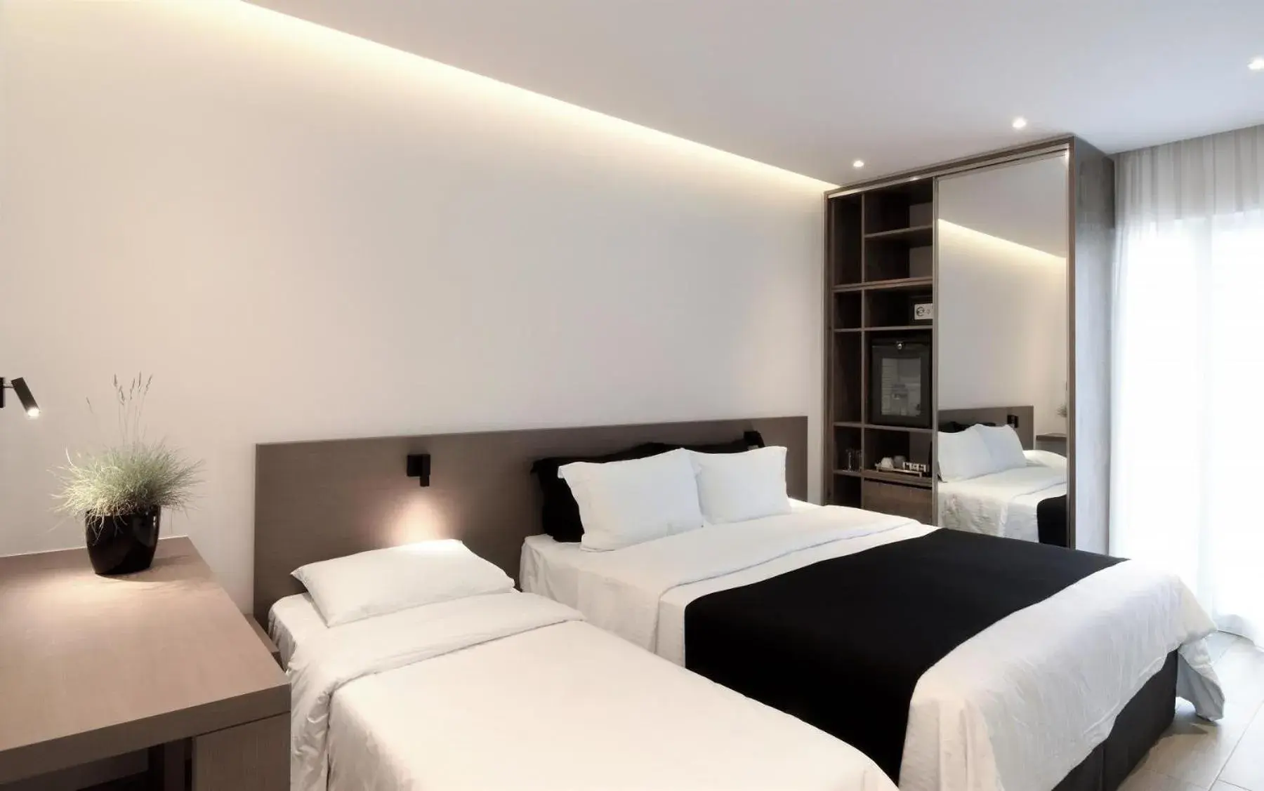 Triple Room in Poseidon Athens Hotel Triple Room in Poseidon Athens Hotel