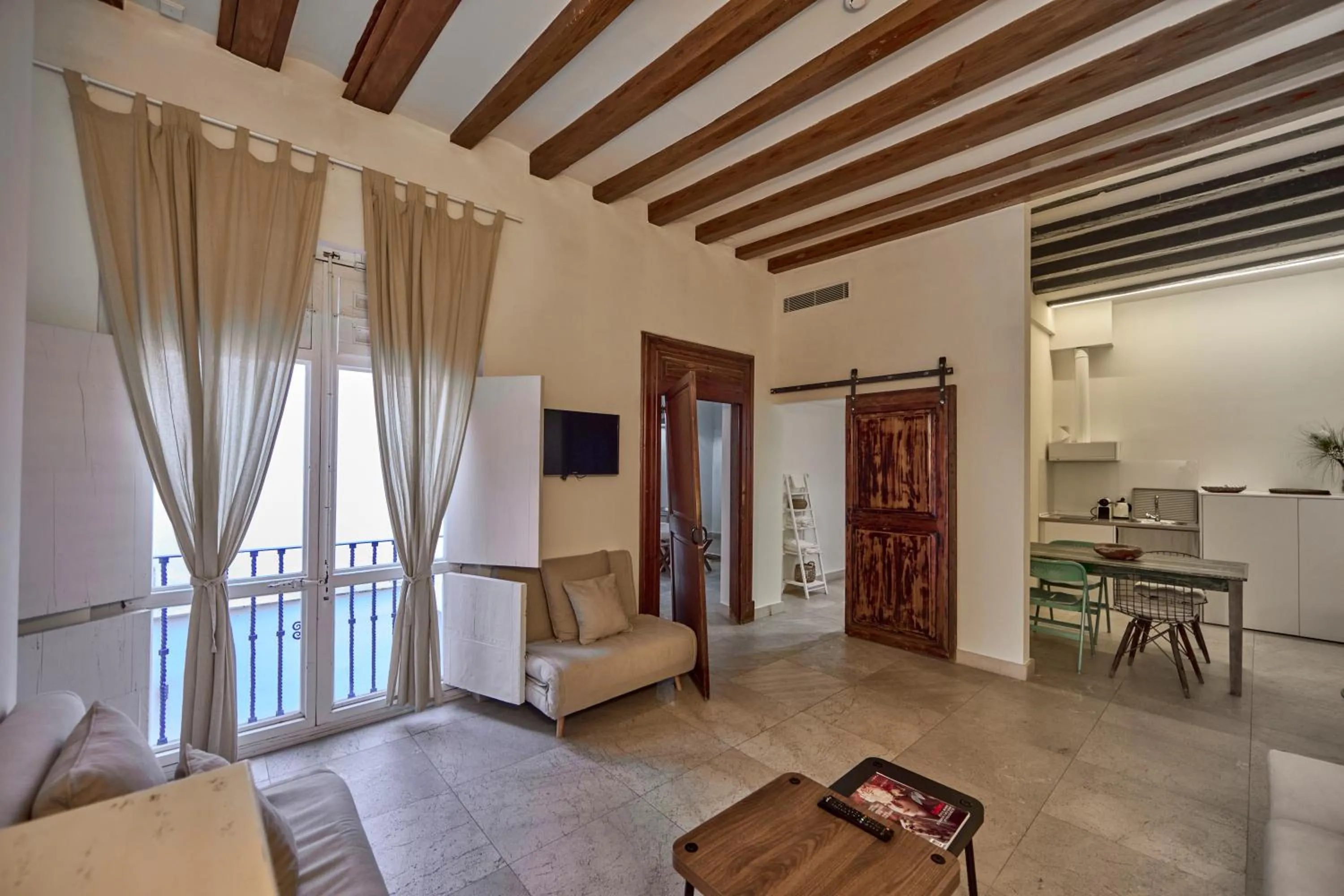 Kitchen or kitchenette in Can Savella - Turismo de Interior