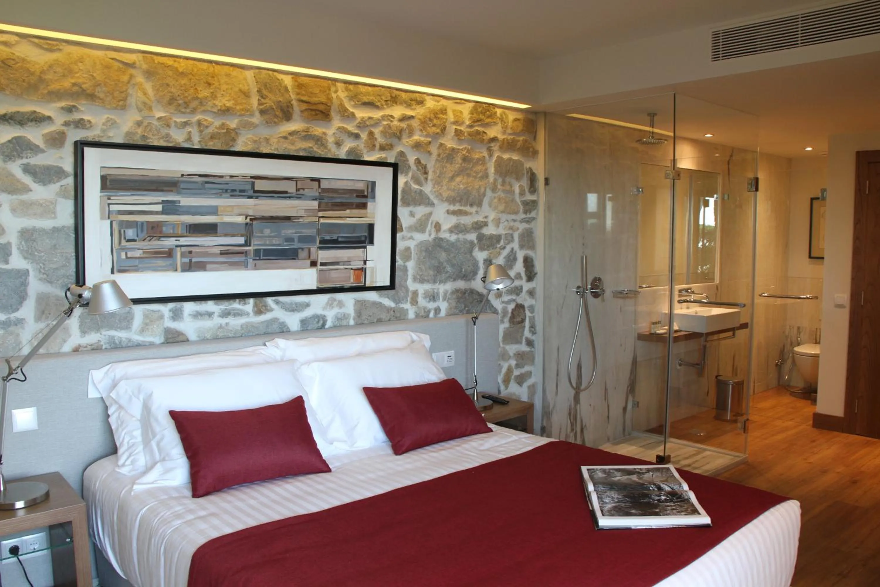 Double Room with Terrace and Sea View   in Quinta Vale da Roca