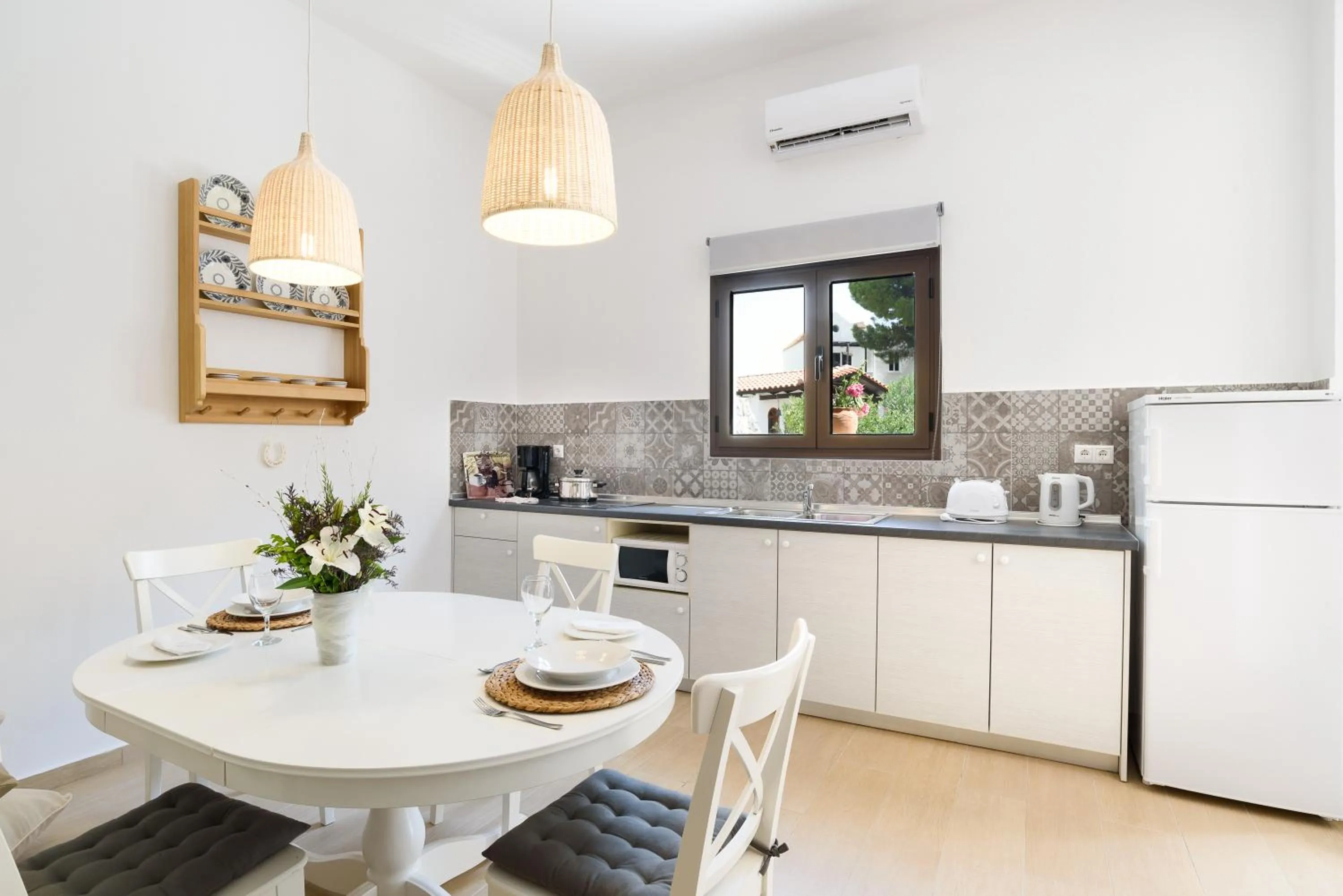 Dining area in Matina Pefkos Aparthotel