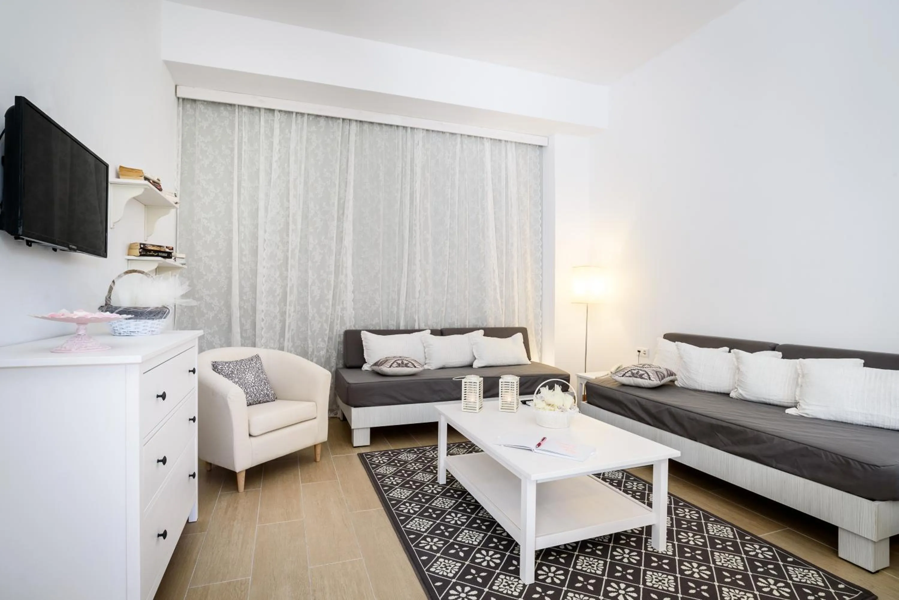 Living room, Bed in Matina Pefkos Aparthotel