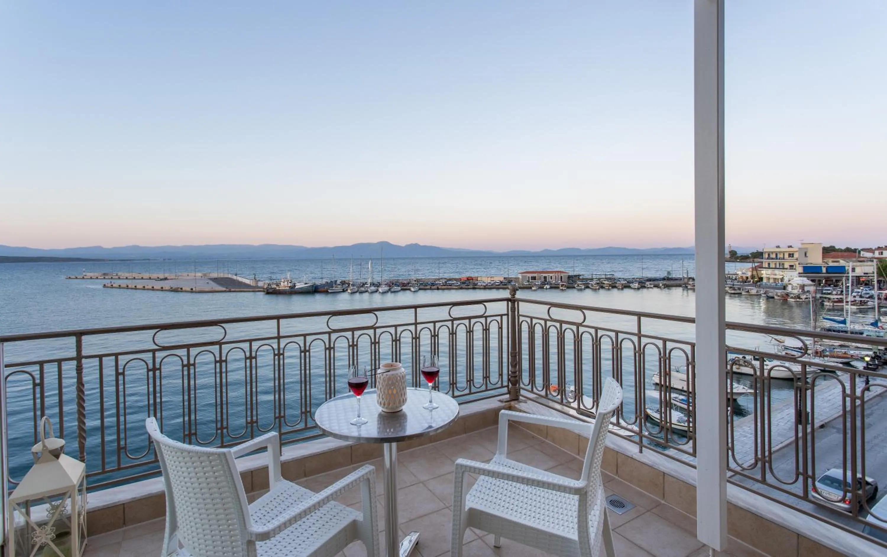Balcony/Terrace in Pantheon City Hotel