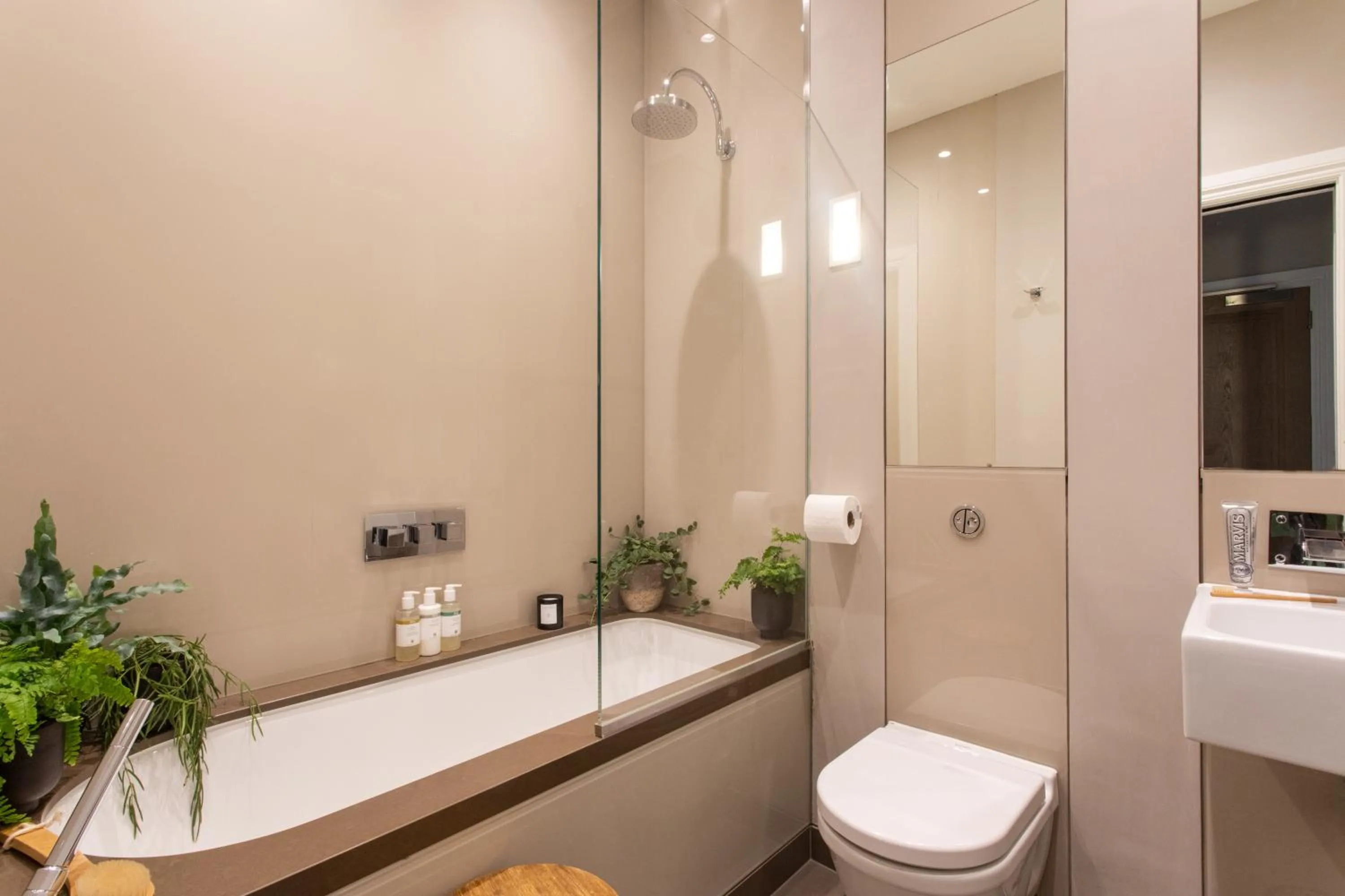 Bathroom in 56 Welbeck Street
