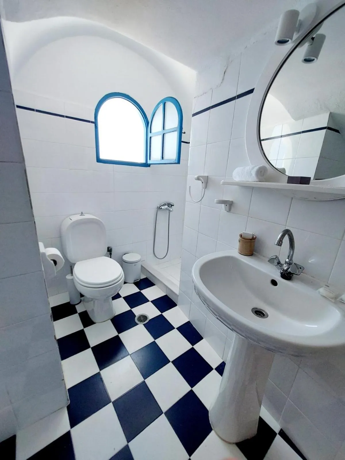 Shower in Nikos Villas