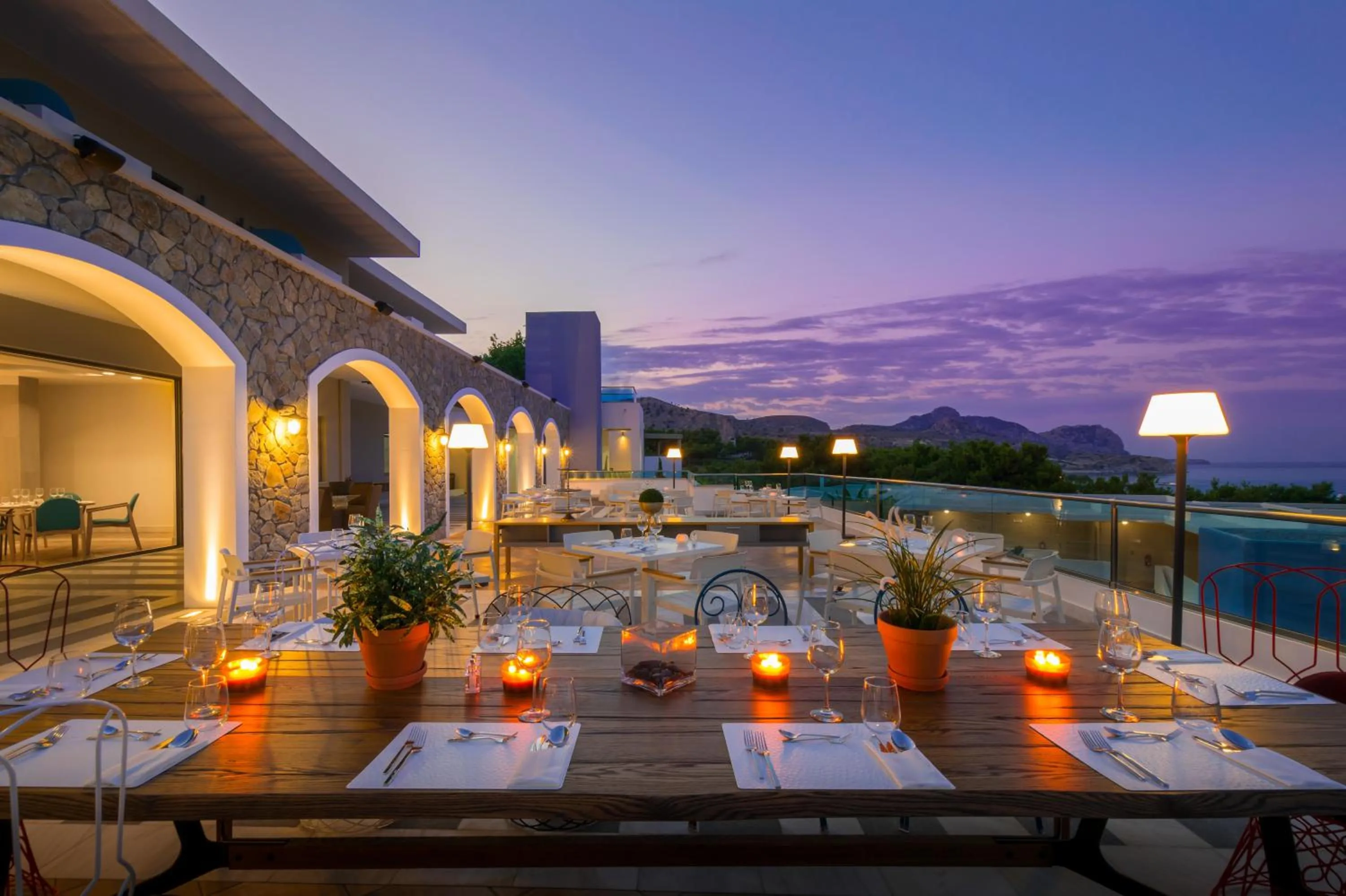 Restaurant/places to eat in Porto Angeli