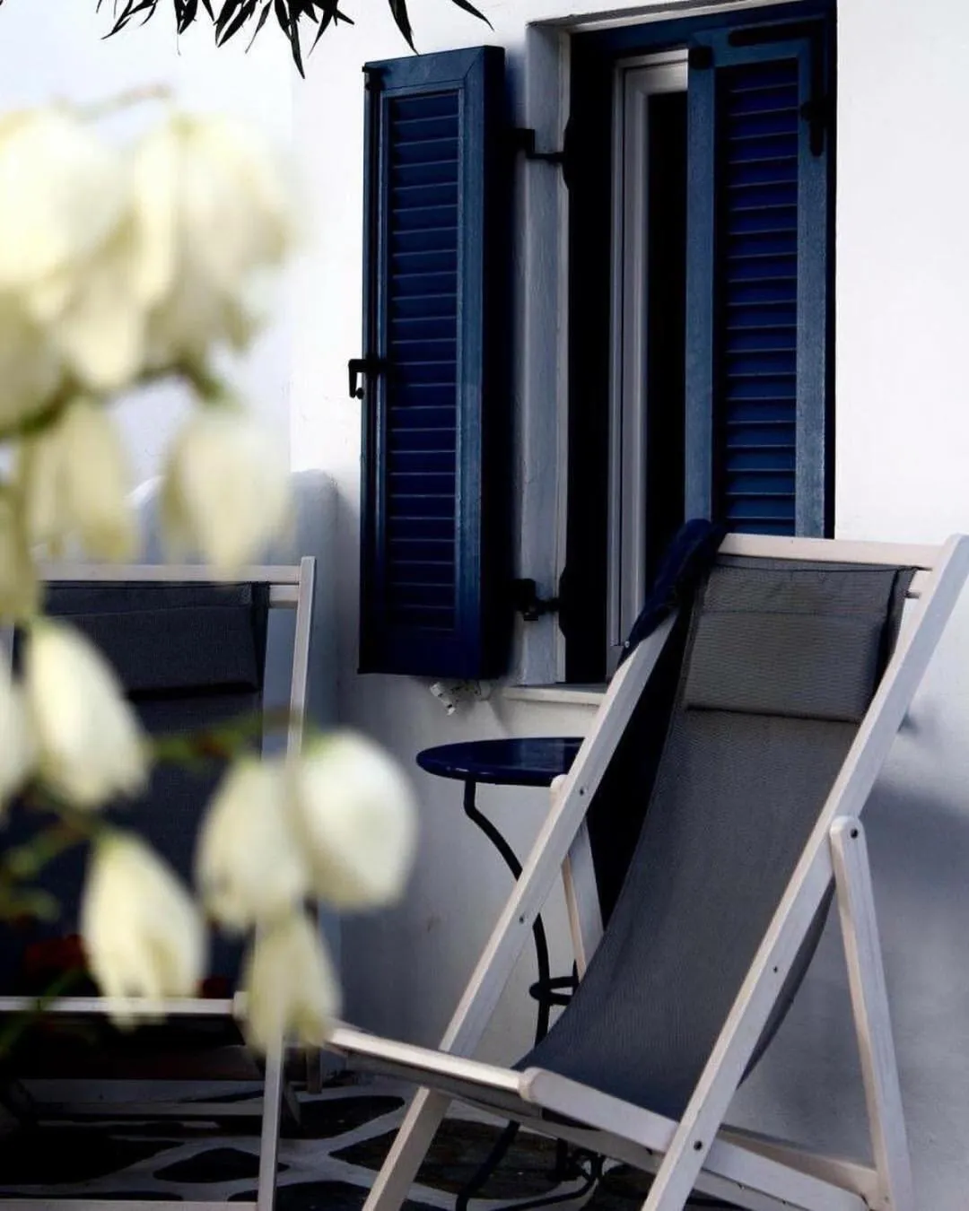 Balcony/Terrace in Acrogiali Beachfront Hotel Mykonos