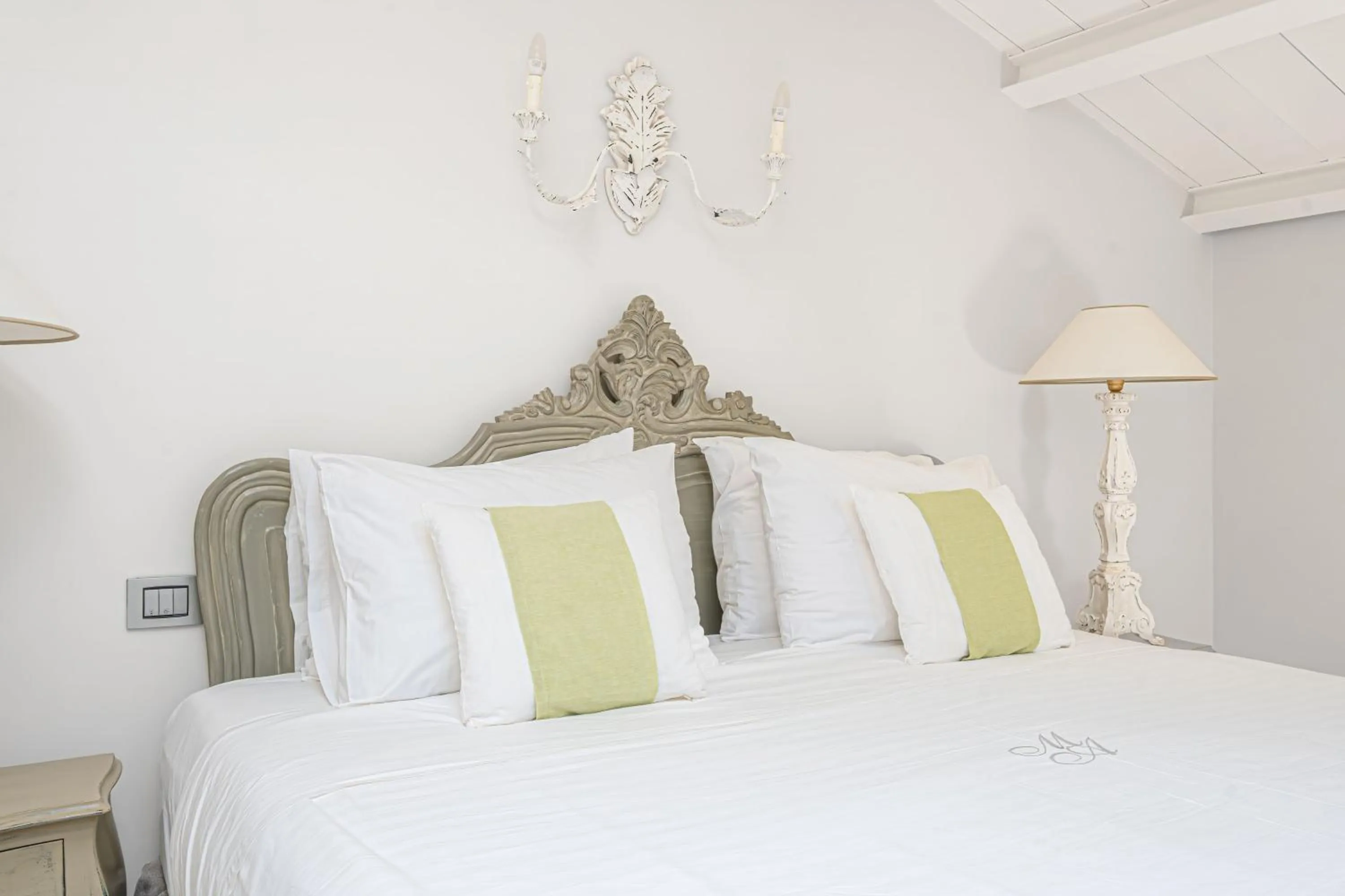 Bed in Micra Anglia Boutique Hotel & Spa