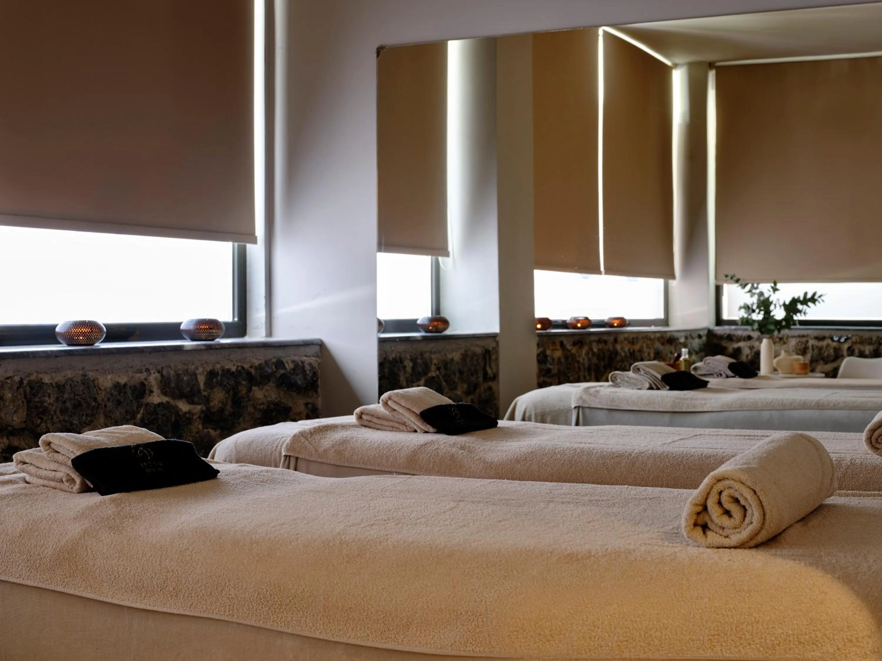Spa and wellness centre/facilities, Bed in Aeolos Beach Resort