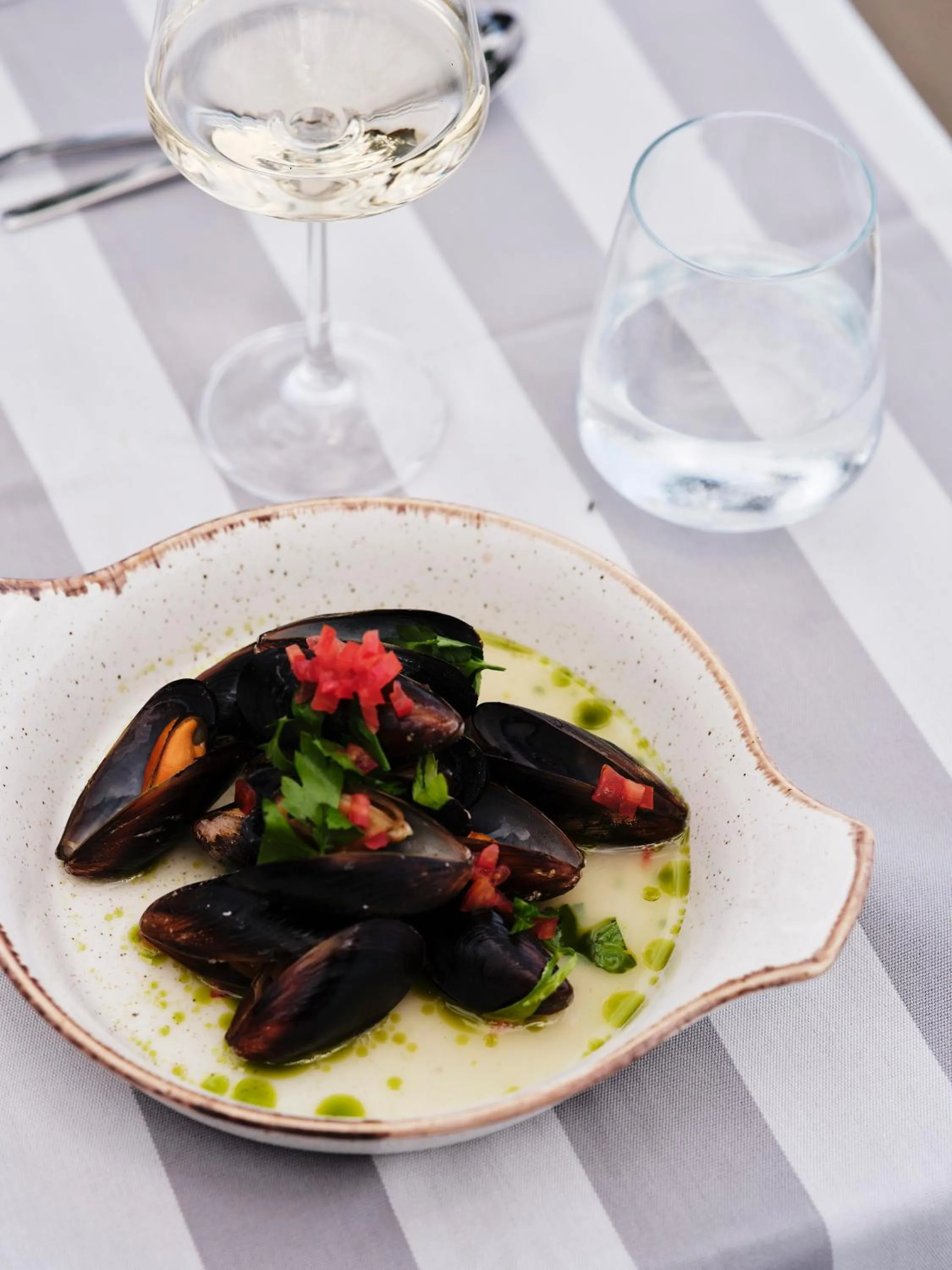 Food and drinks in Aeolos Beach Resort