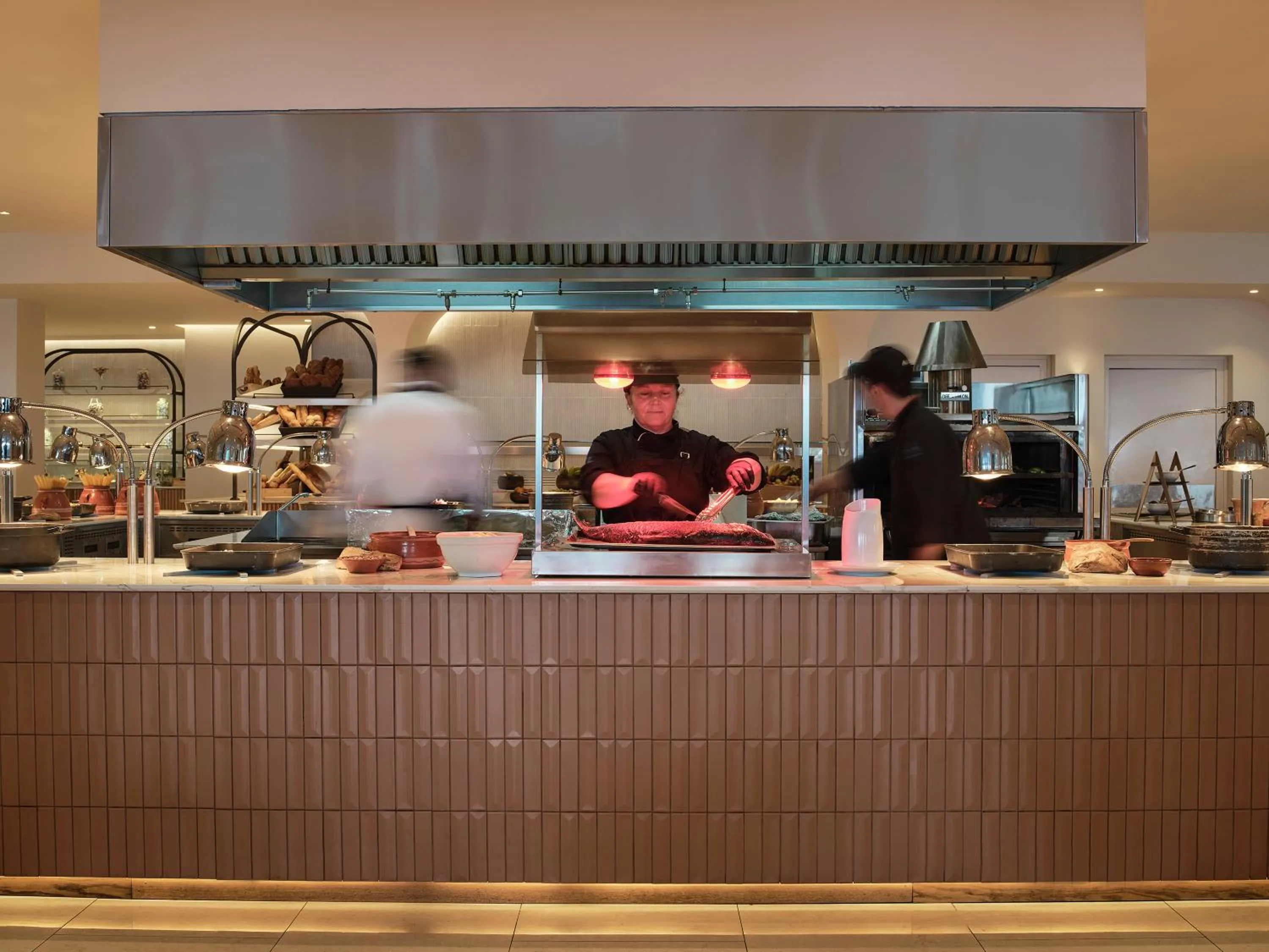 Restaurant/places to eat in Aeolos Beach Resort