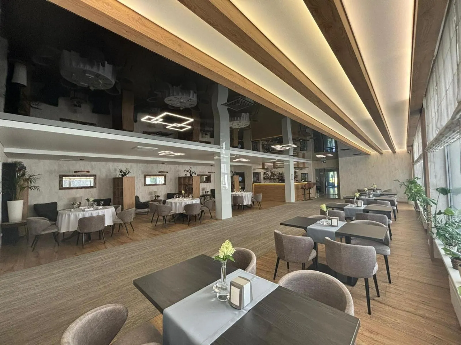 Restaurant/places to eat in Hotel Jantar Wellness & Spa