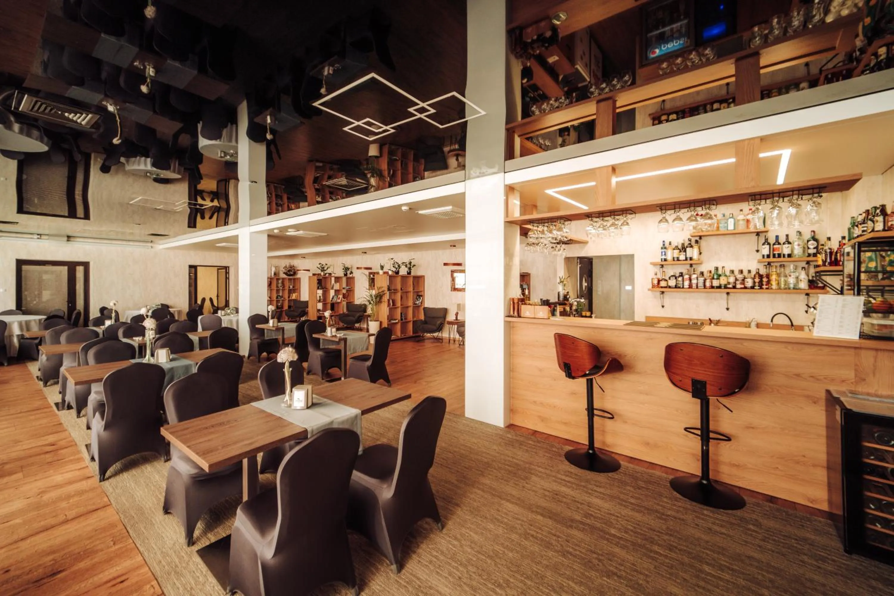 Restaurant/places to eat in Hotel Jantar Wellness & Spa